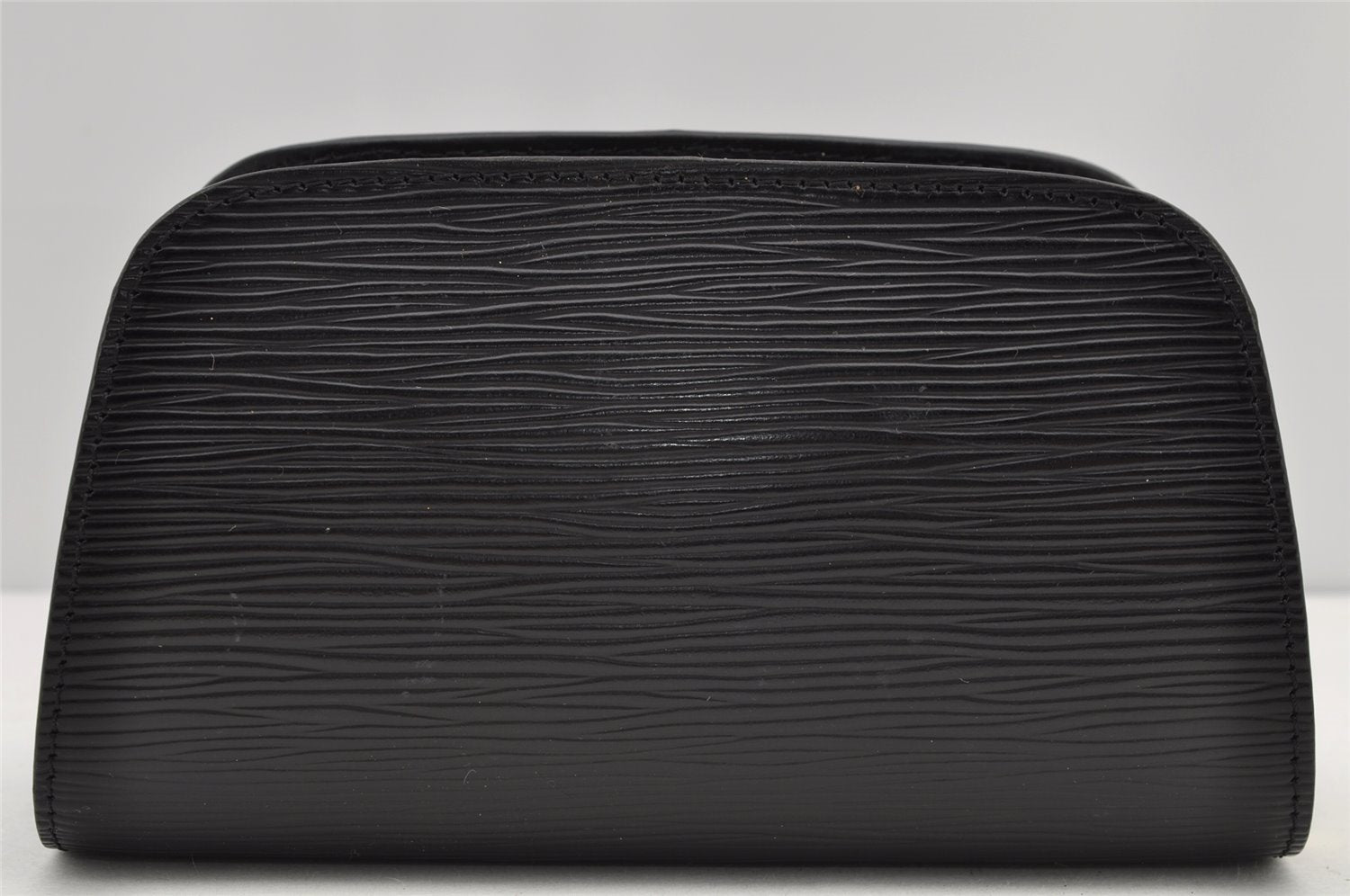 Authentic Louis Vuitton Epi Dauphine Cosmetic Pouch Black M48442 LV 0999I