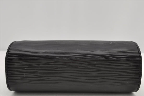 Authentic Louis Vuitton Epi Dauphine Cosmetic Pouch Black M48442 LV 0999I