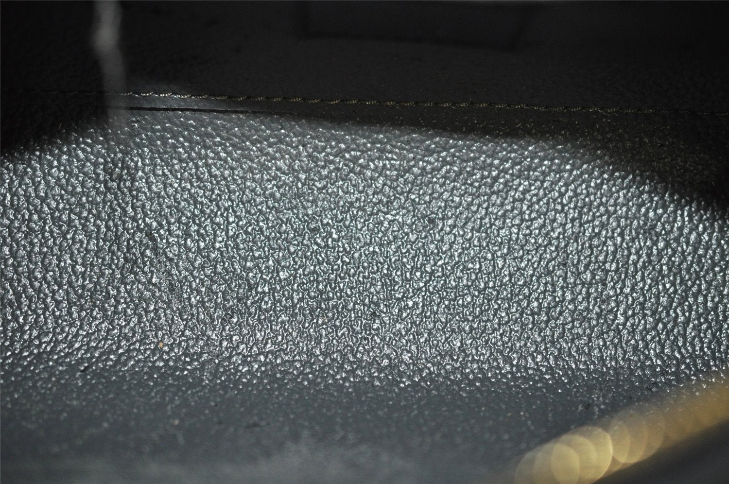 Authentic Louis Vuitton Epi Dauphine Cosmetic Pouch Black M48442 LV 0999I