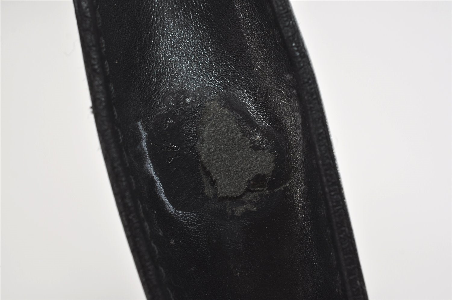 Authentic Louis Vuitton Epi Pochette Accessoires Pouch Black M52942 LV 1005I