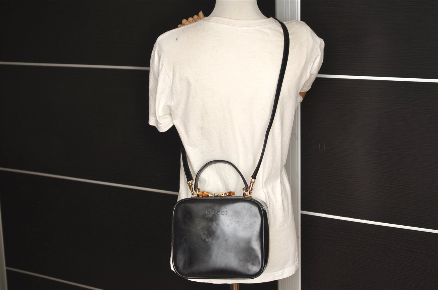 Authentic GUCCI Bamboo 2Way Shoulder Hand Bag Purse Leather Black 1007J