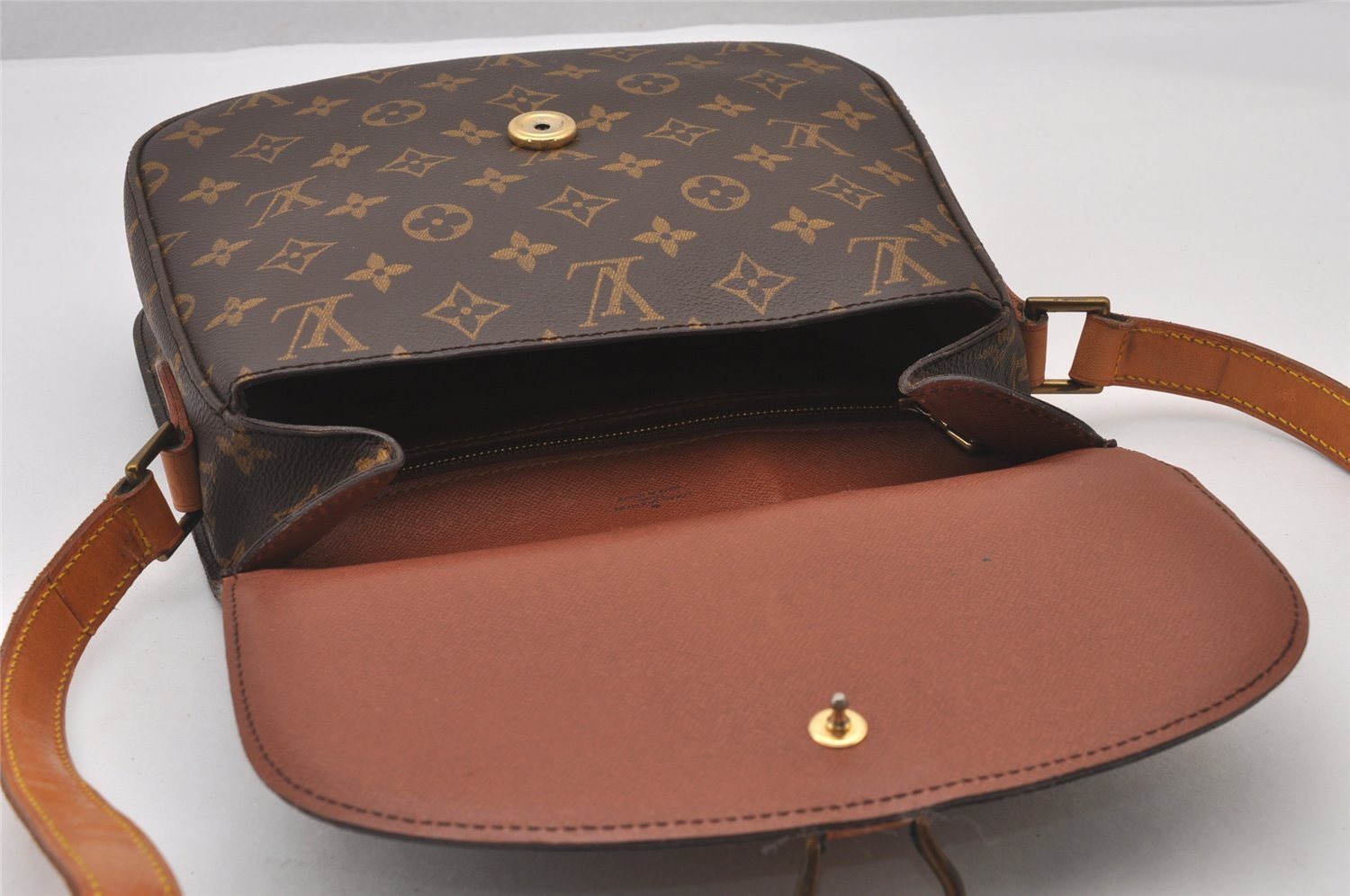 Authentic Louis Vuitton Monogram Saint Cloud GM M51242 Shoulder Cross Bag 1009I
