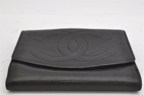 Authentic CHANEL Vintage Lamb Skin Bifold Wallet Purse Black CC 1015K