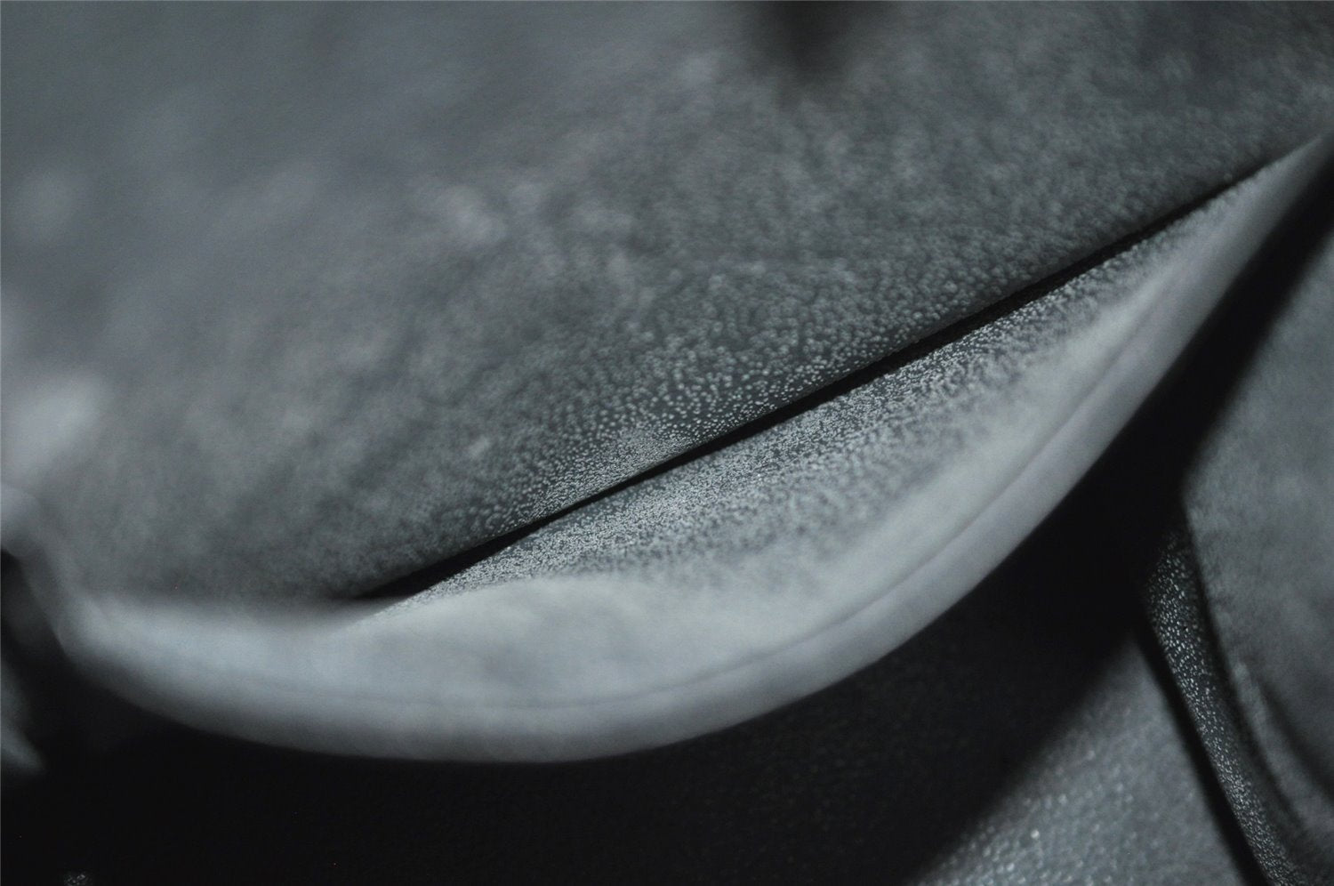 Authentic Louis Vuitton Epi Riviera Hand Bag Black M48182 LV Junk 1027J