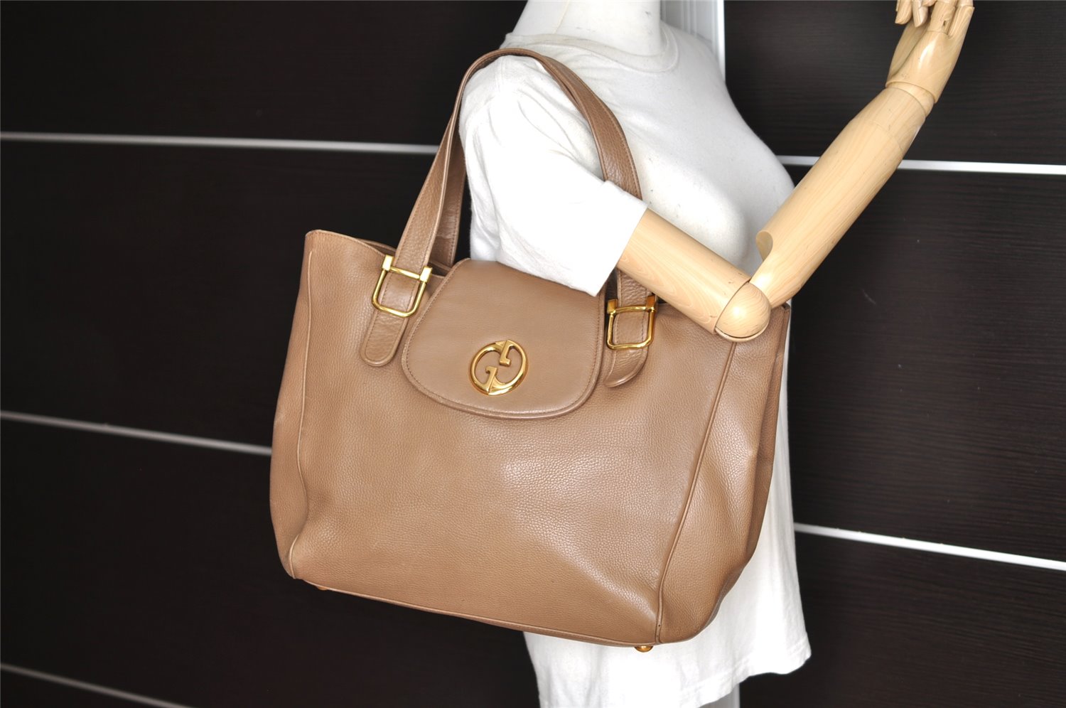 Authentic GUCCI Double G Vintage Shoulder Tote Bag Leather 251826 Brown 1028K