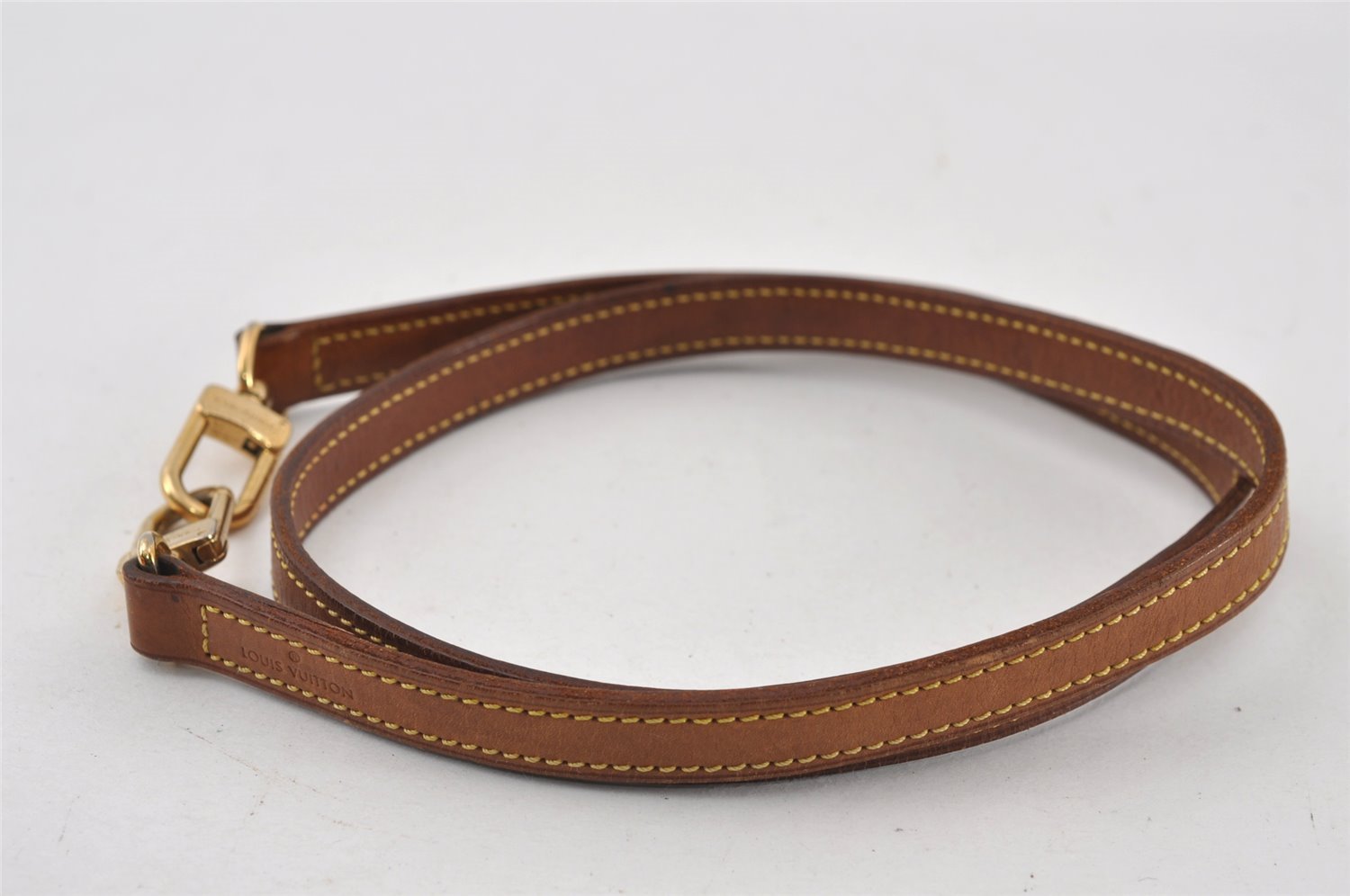 Authentic Louis Vuitton Leather Shoulder Strap Beige 39.2