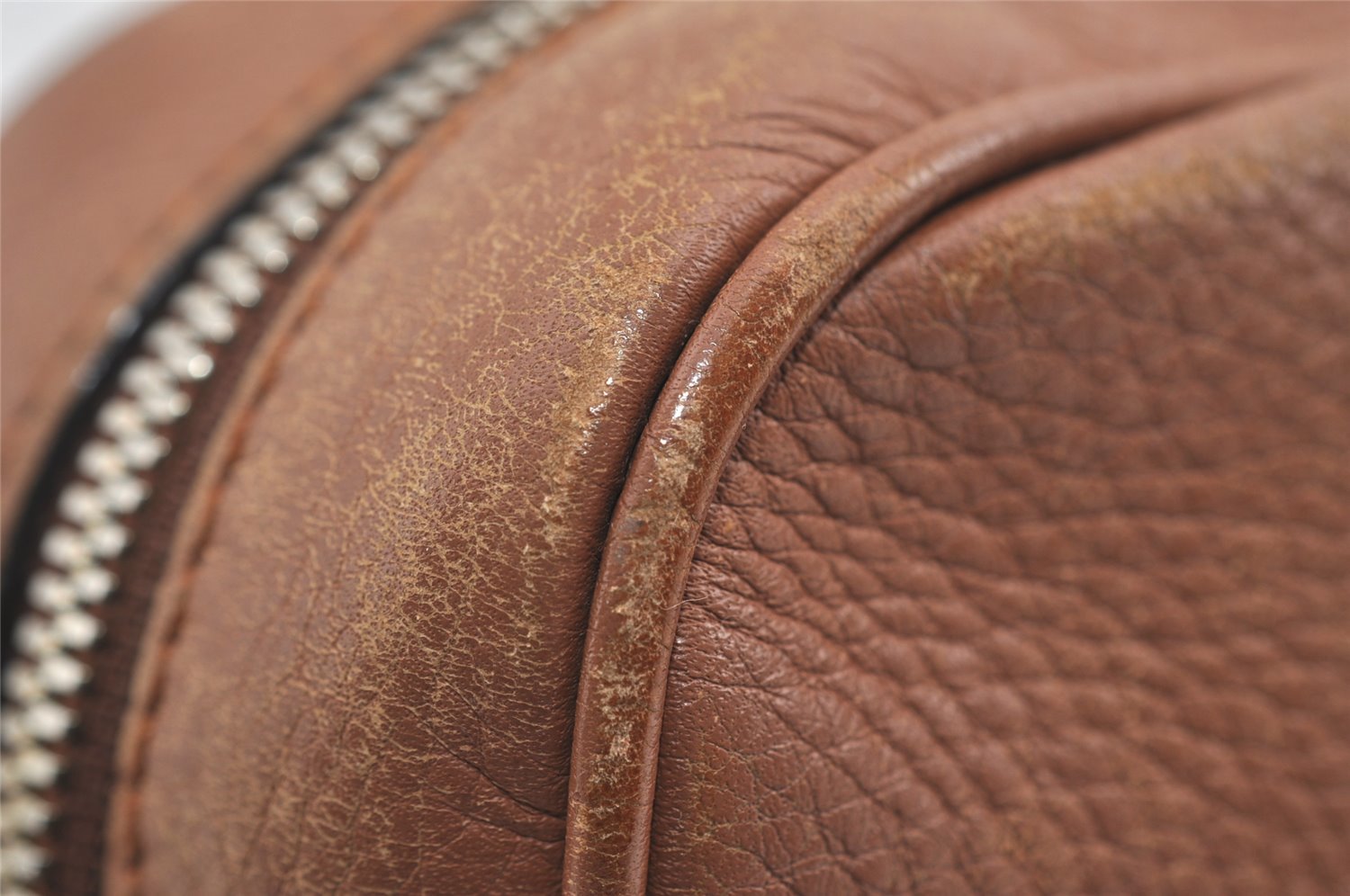 Authentic GUCCI SOHO Tassel Shoulder Cross Bag GG Leather 308364 Brown 1033I