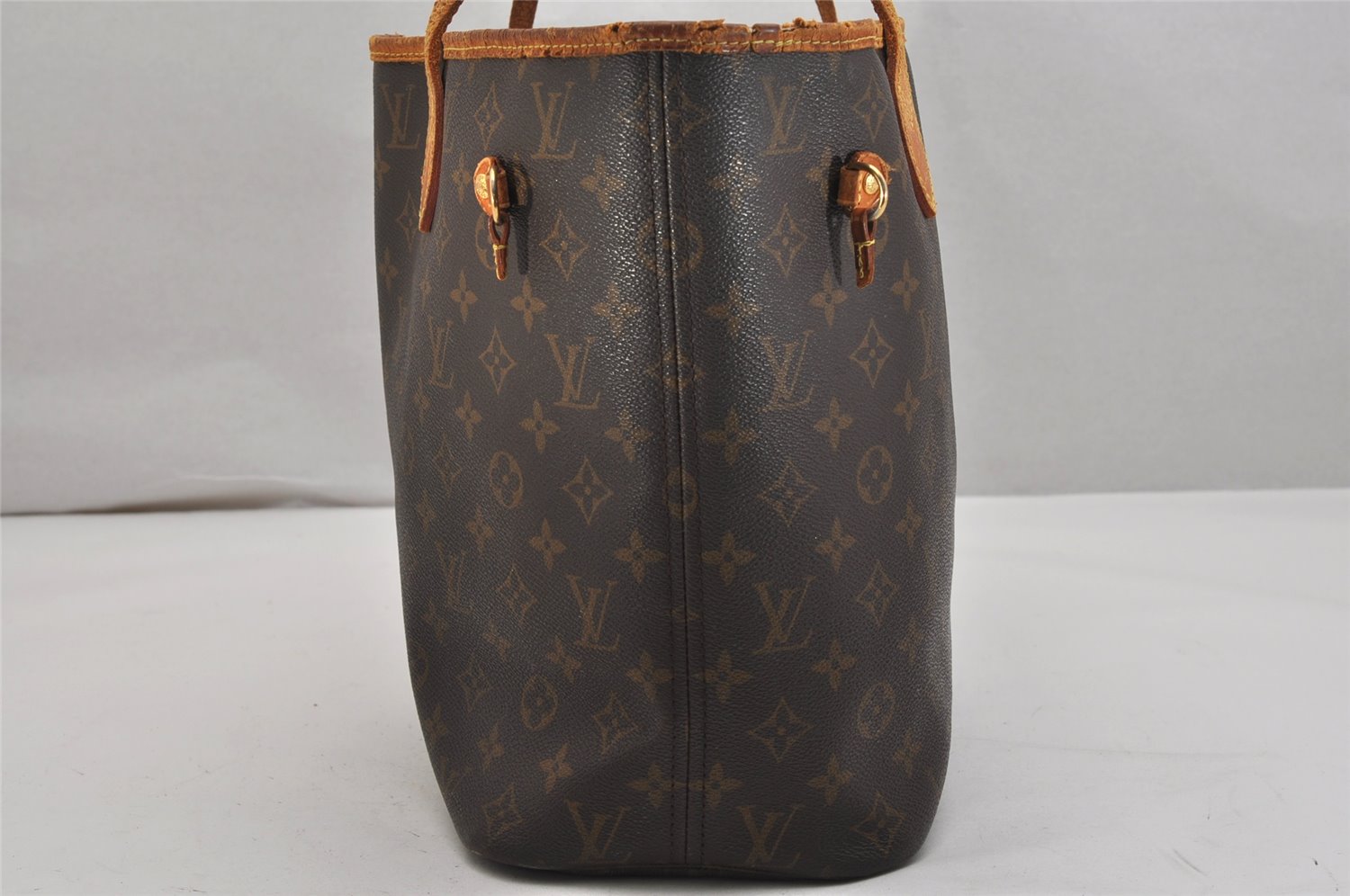 Authentic Louis Vuitton Monogram Neverfull MM Shoulder Tote Bag M40156 LV 1033K