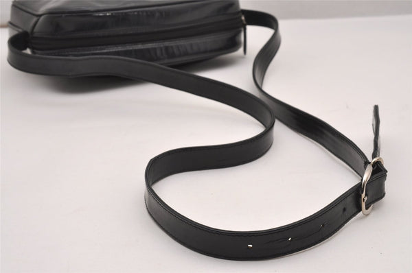 Authentic GUCCI Vintage SOHO Shoulder Cross Body Bag Purse Enamel Black 1034J