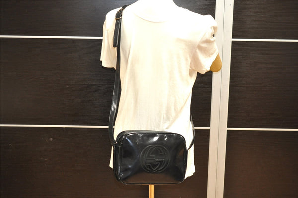 Authentic GUCCI Vintage SOHO Shoulder Cross Body Bag Purse Enamel Black 1034J