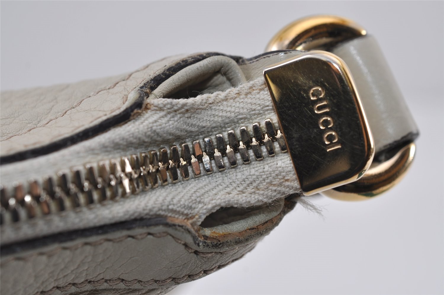 Authentic GUCCI SOHO Tassel Shoulder Cross Bag Leather 295175 White 1037J