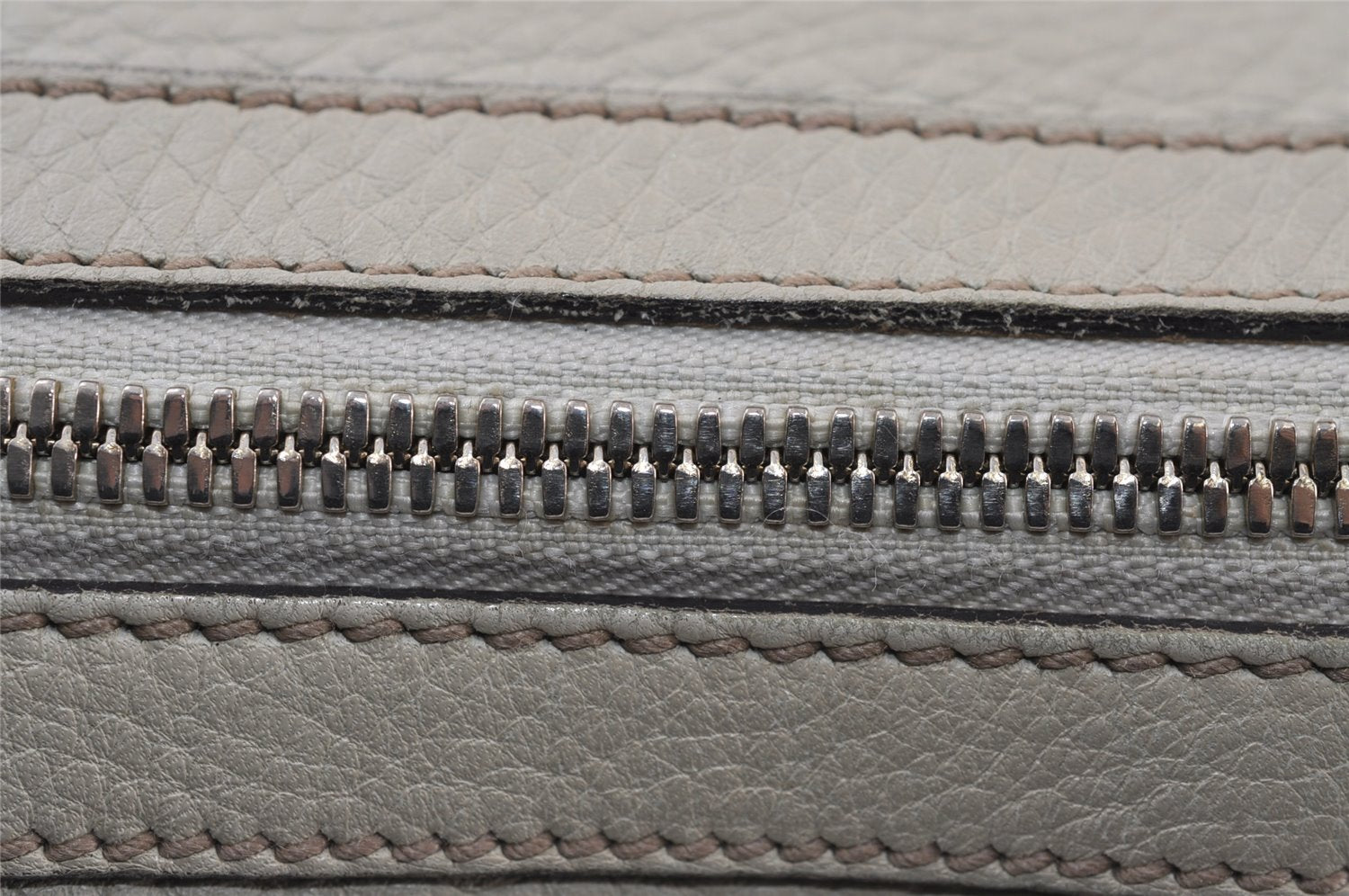 Authentic GUCCI SOHO Tassel Shoulder Cross Bag Leather 295175 White 1037J