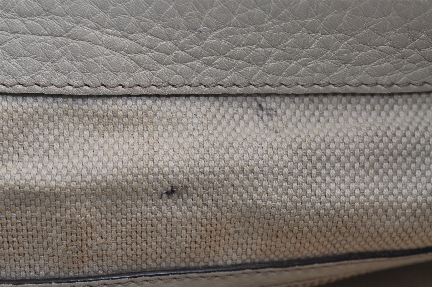 Authentic GUCCI SOHO Tassel Shoulder Cross Bag Leather 295175 White 1037J