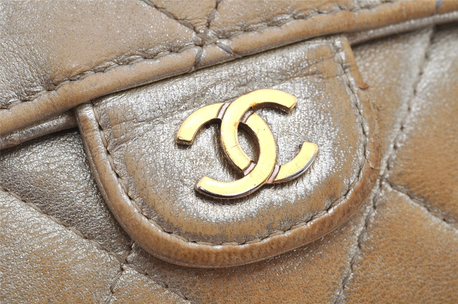 Authentic CHANEL Calf Skin Matelasse CoCo Mark Long Wallet Purse Gold 1040K