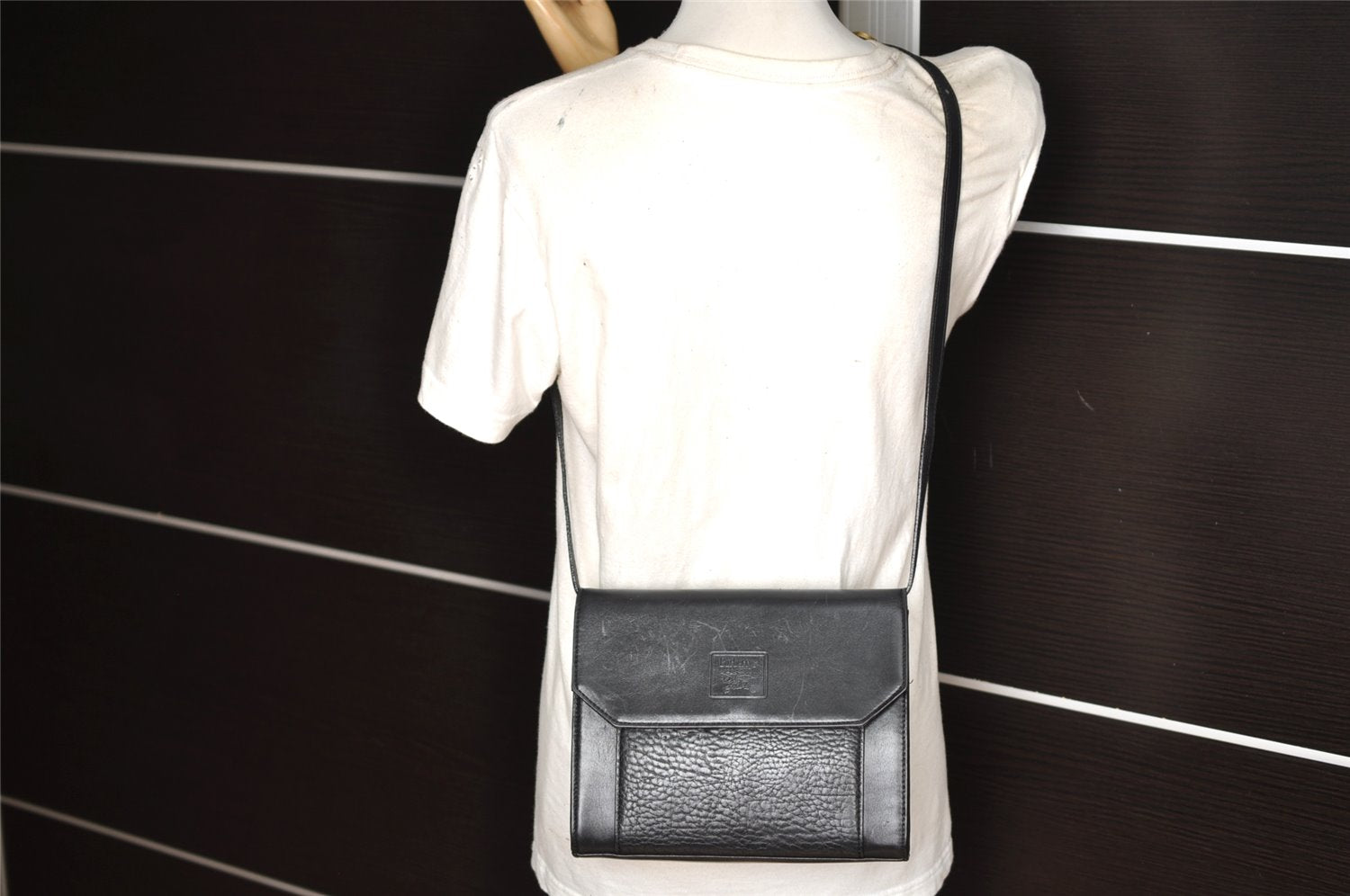 Authentic Burberrys Vintage Leather Shoulder Cross Body Bag Purse Black 1048K