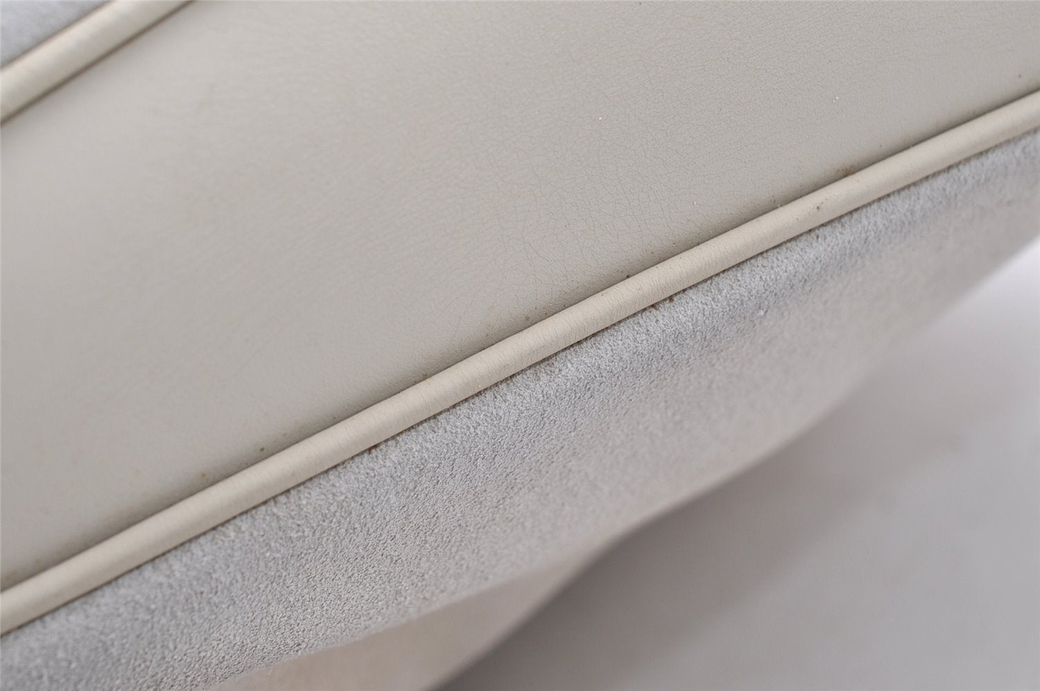 Authentic GUCCI Bamboo 2Way Shoulder Hand Bag Suede Leather White Junk 1052J