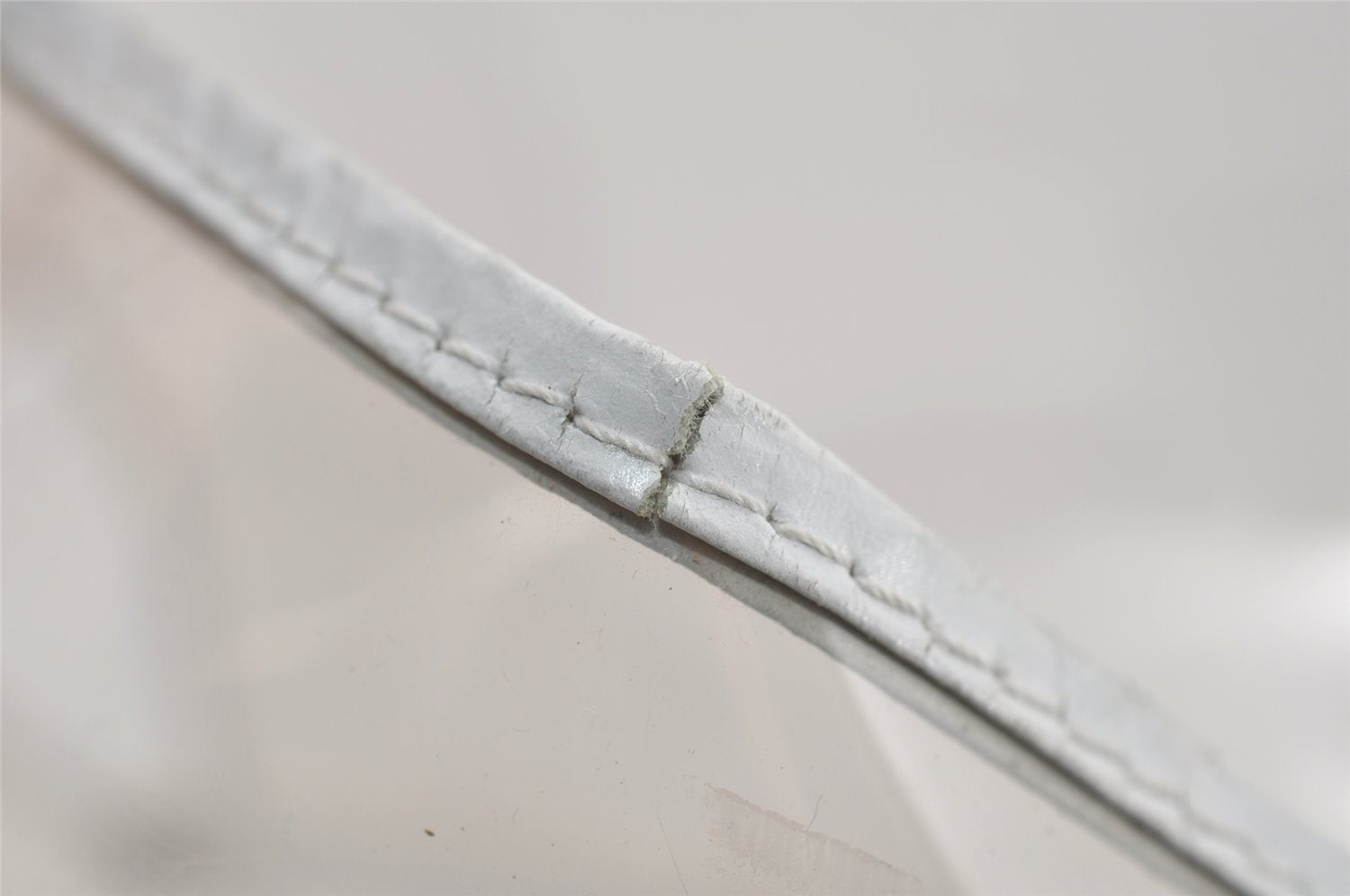 Authentic GUCCI 2 in 1 Shoulder Hand Bag Vinyl Leather Clear White 1053I