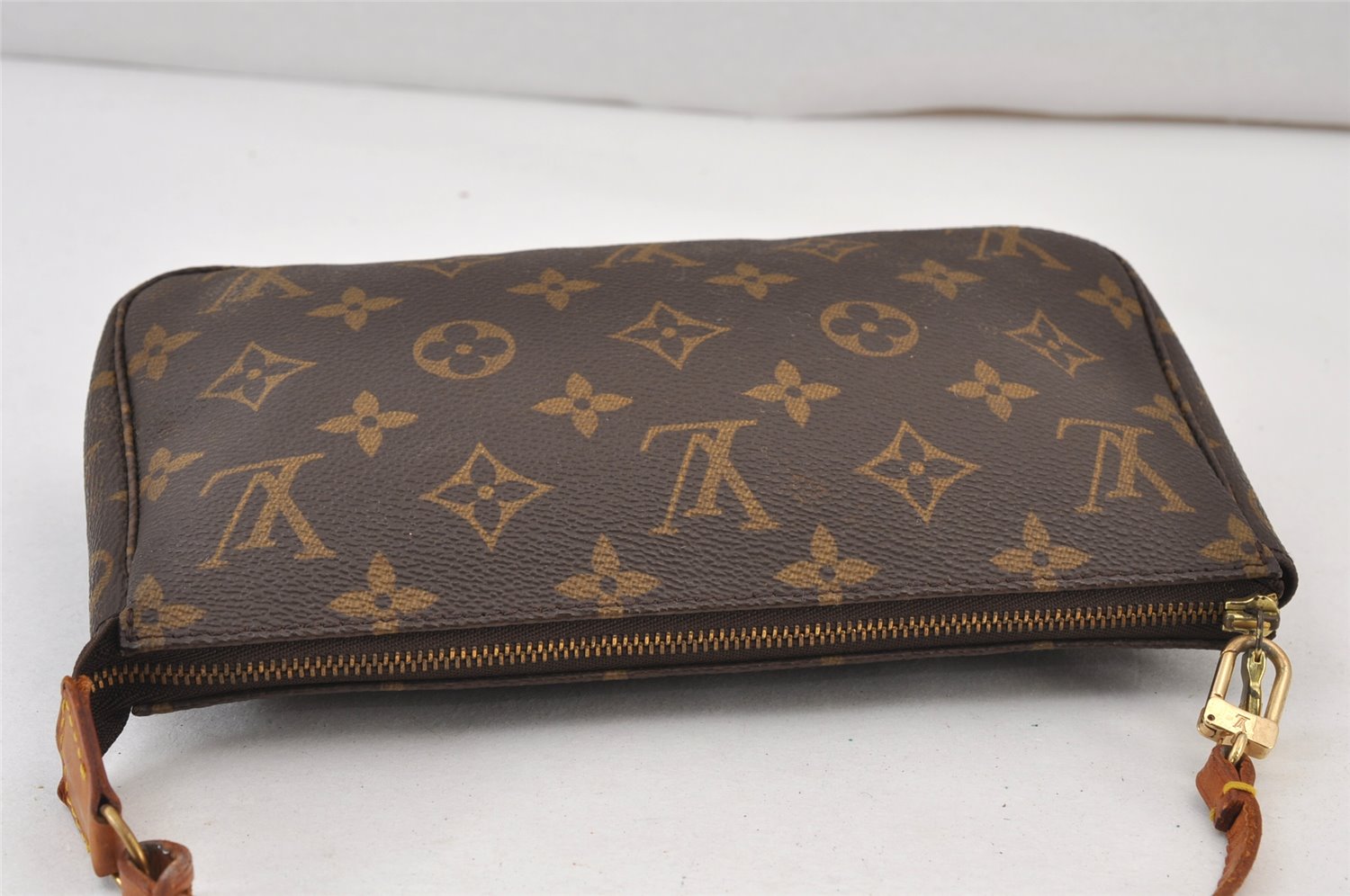 Authentic Louis Vuitton Monogram Pochette Accessoires Pouch M51980 LV 1054K