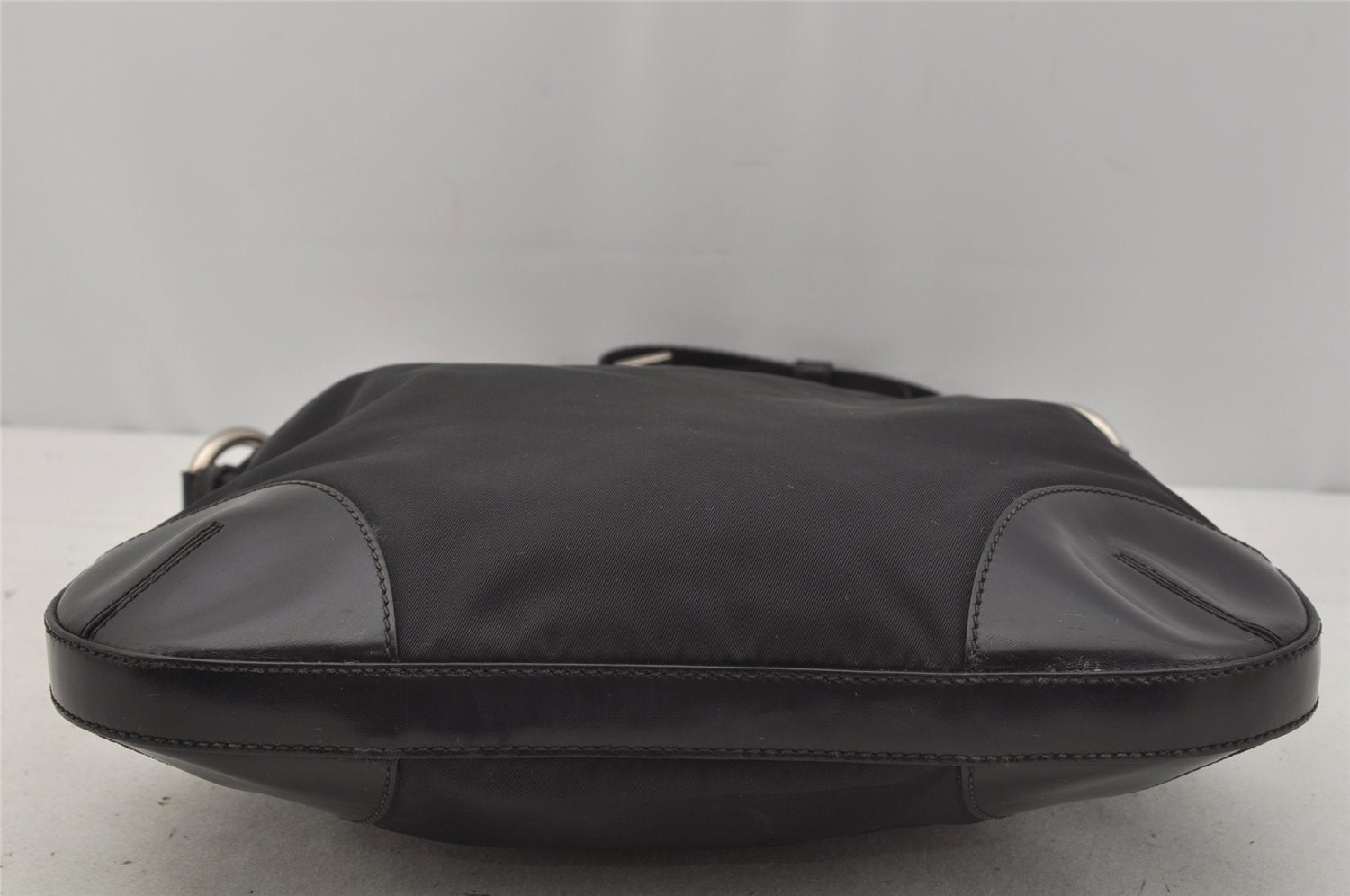 Authentic PRADA Nylon Tessuto Leather Shoulder Cross Body Bag Purse Black 1058J
