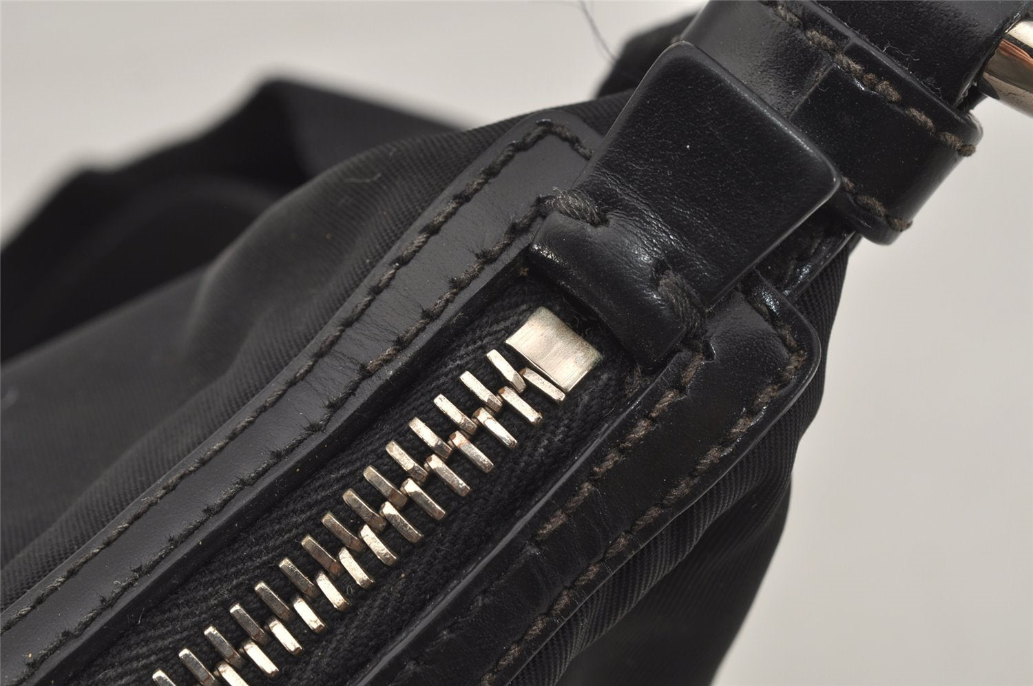 Authentic PRADA Nylon Tessuto Leather Shoulder Cross Body Bag Purse Black 1058J