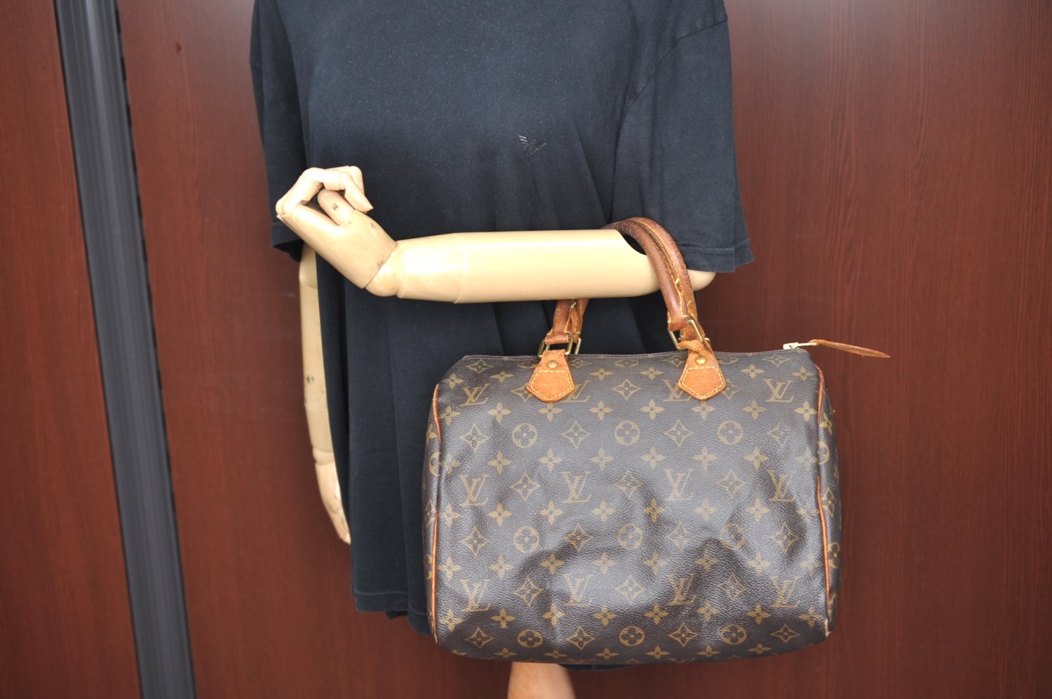 Authentic Louis Vuitton Monogram Speedy 30 Hand Boston Bag M41526 LV 1063H