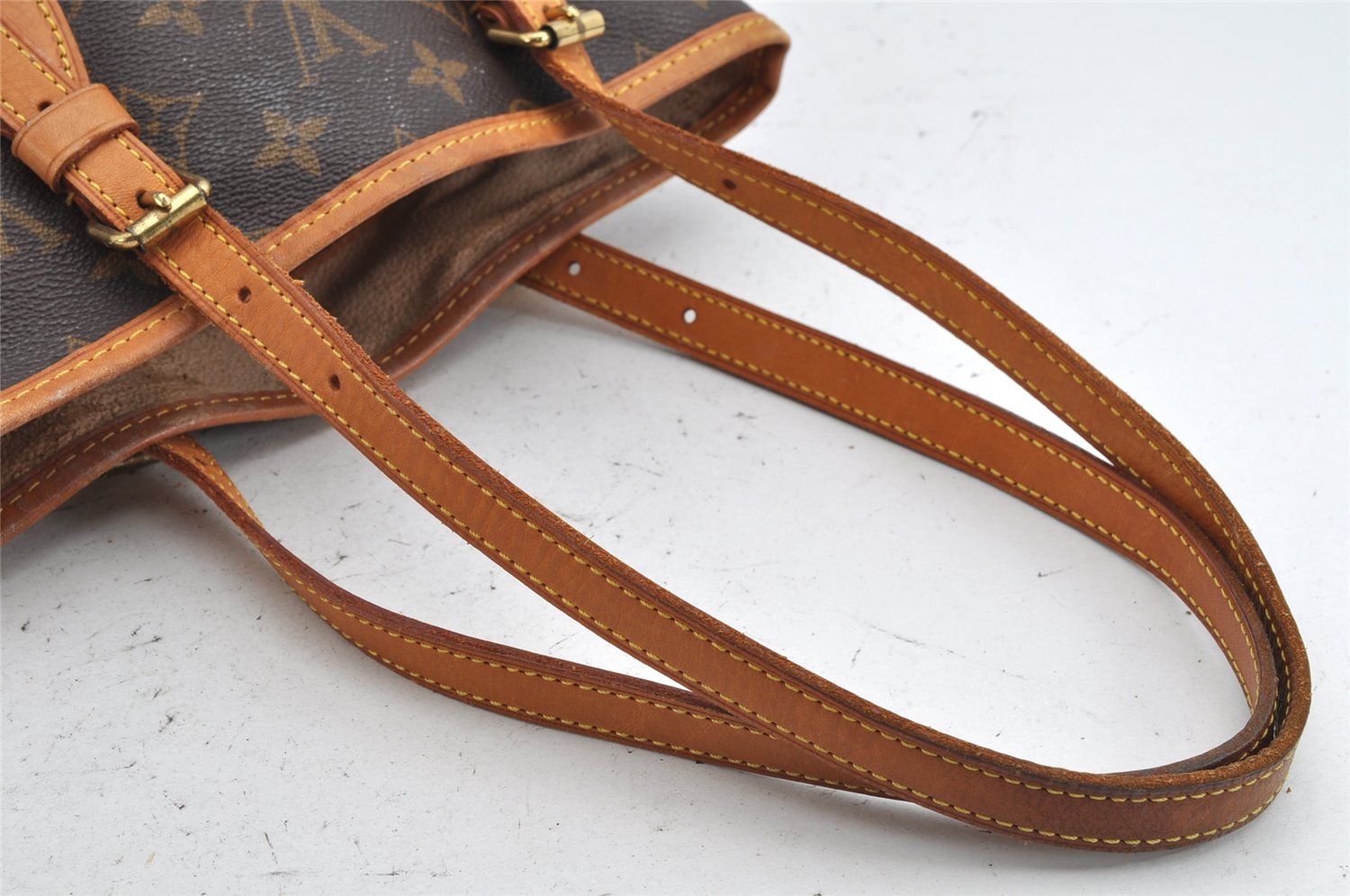 Authentic Louis Vuitton Monogram Bucket PM Shoulder Tote Bag M42238 Junk 1064K