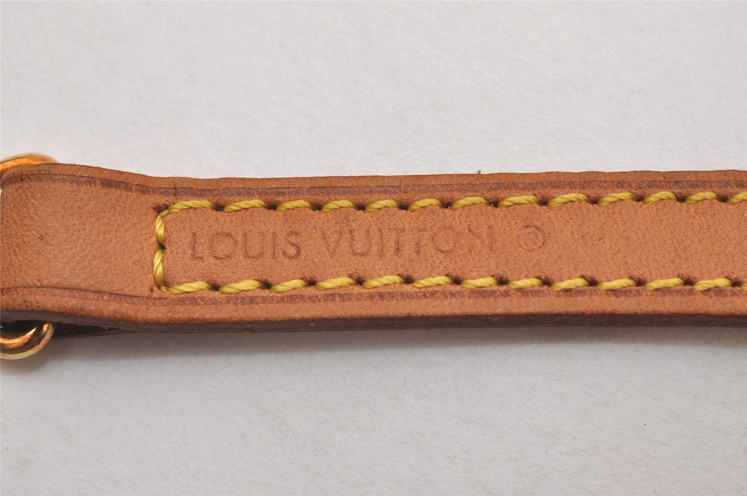 Authentic Louis Vuitton Leather Shoulder Strap Beige 46.5