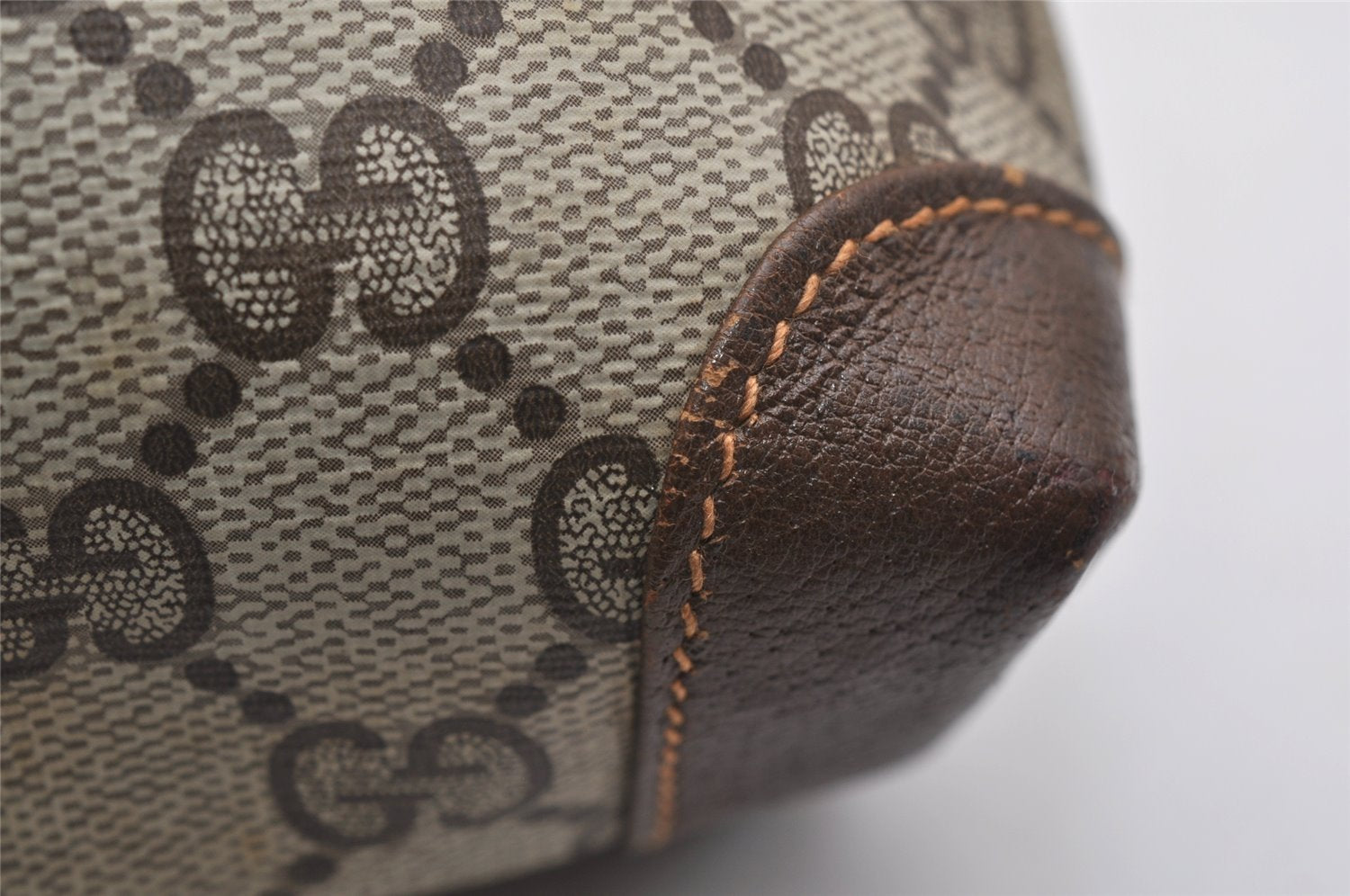 Authentic GUCCI Clutch Hand Bag Purse GG PVC Leather Brown Junk 1070K