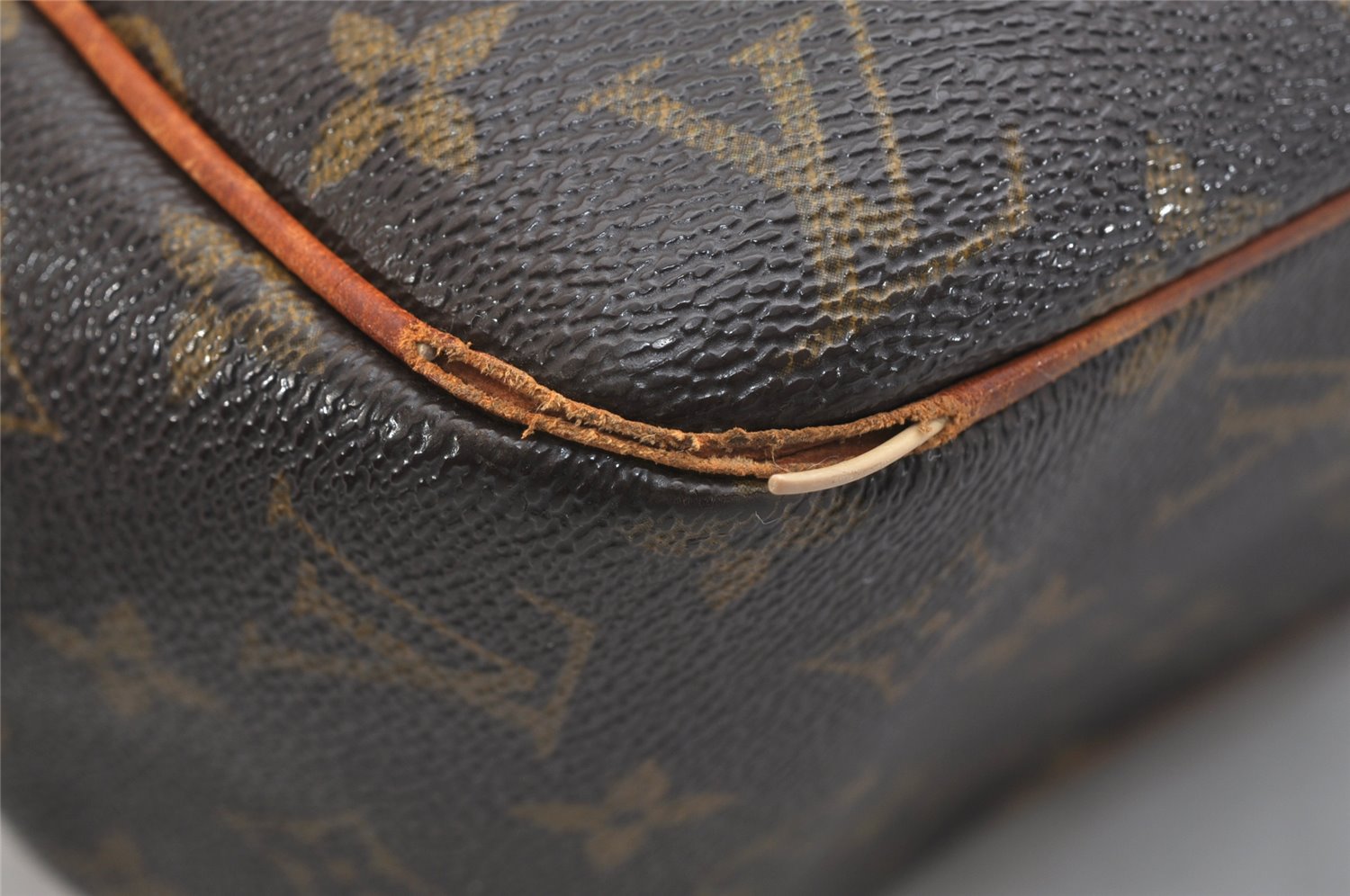 Auth Louis Vuitton Monogram Batignolles Horizontal Tote Bag M51154 LV Junk 1071K