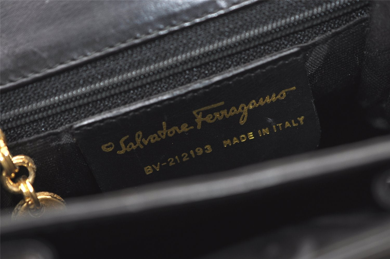 Authentic Salvatore Ferragamo Gancini Leather 2Way Shoulder Hand Bag Black 1076K