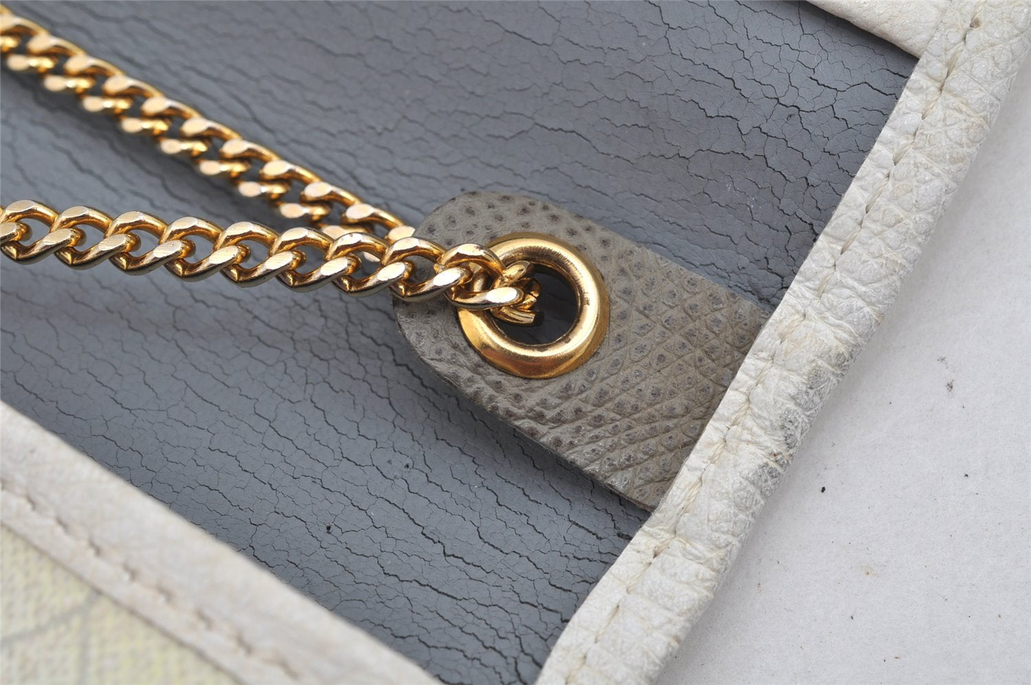 Authentic Christian Dior Honeycomb Chain Shoulder Bag PVC Leather White 1079K