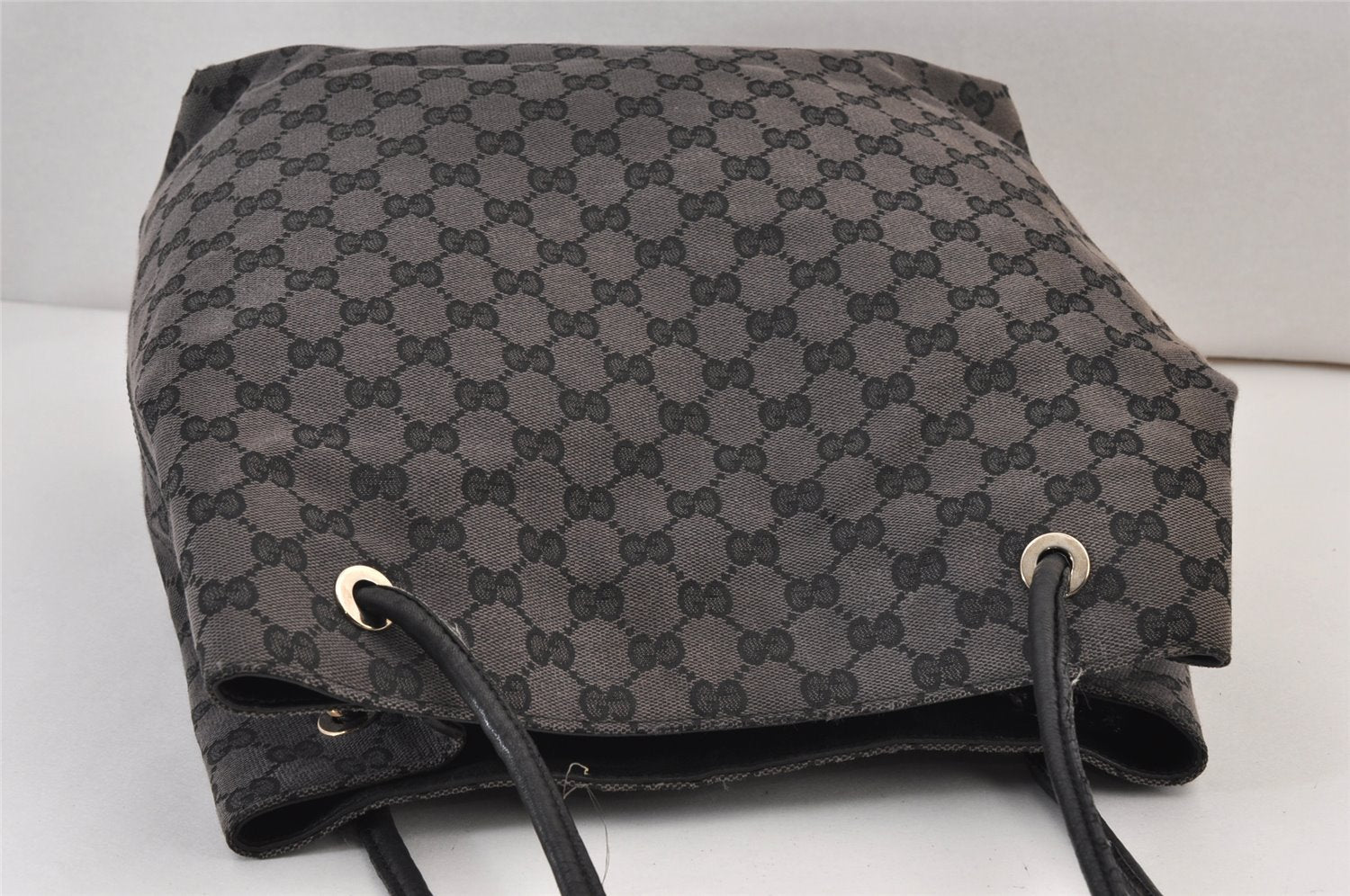 Authentic GUCCI Vintage Shoulder Tote Bag GG Canvas Leather 257275 Black 1085K