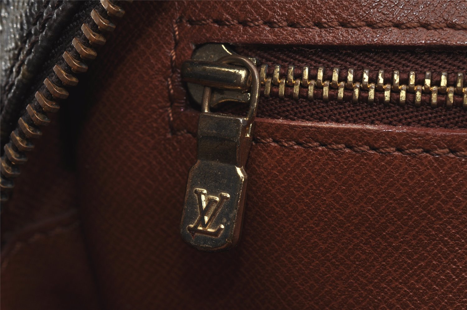 Authentic Louis Vuitton Monogram Jeune Fille MM M51226 Shoulder Cross Bag 1090J