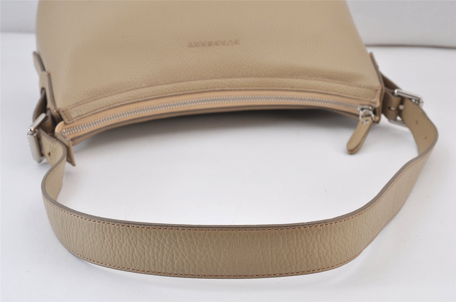 Authentic BURBERRY Vintage Leather Shoulder Hand Bag Purse Beige 1093K