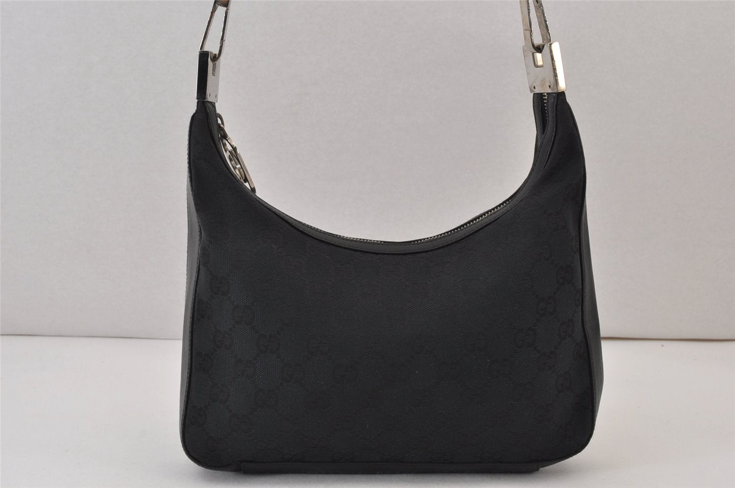 Authentic GUCCI Shoulder Hand Bag Purse GG Canvas Leather 0013812 Black 1094K