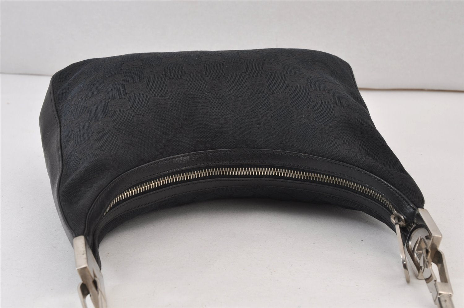 Authentic GUCCI Shoulder Hand Bag Purse GG Canvas Leather 0013812 Black 1094K