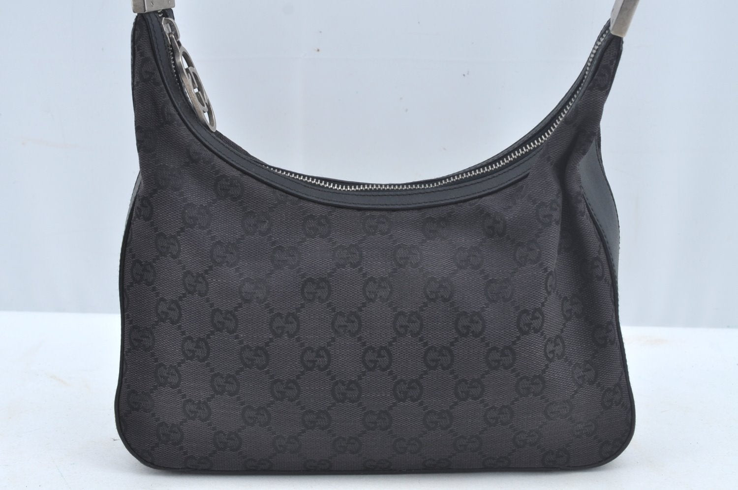 Authentic GUCCI Shoulder Hand Bag Purse GG Canvas Leather 0013812 Black 1096J