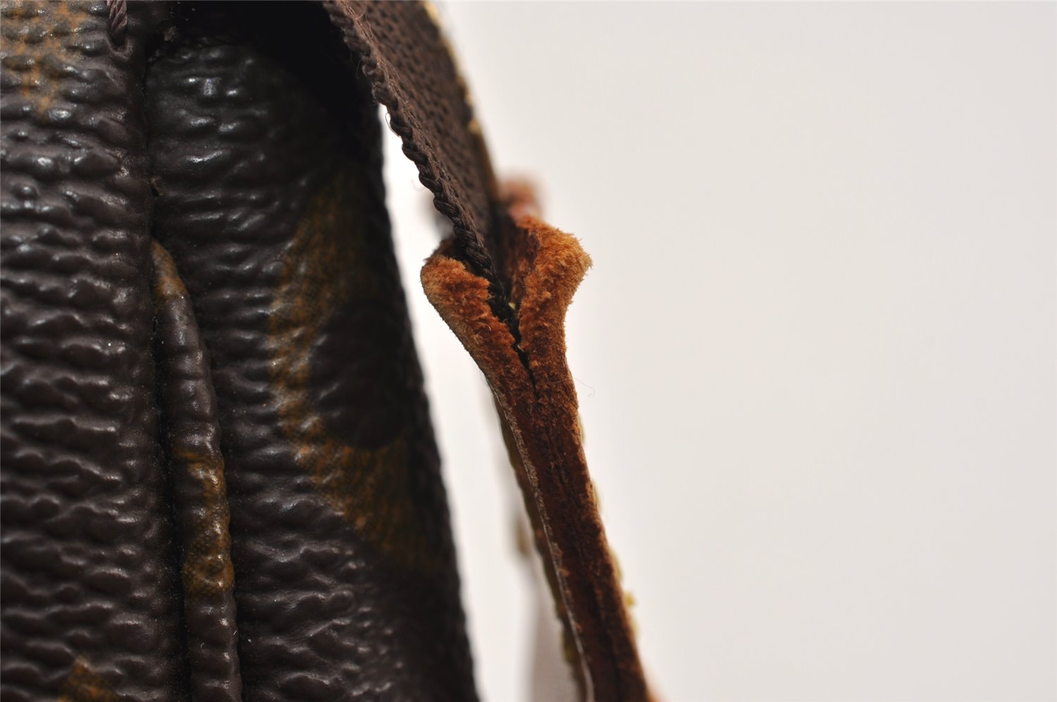 Authentic Louis Vuitton Monogram Pochette Accessoires Pouch M51980 LV 1108K