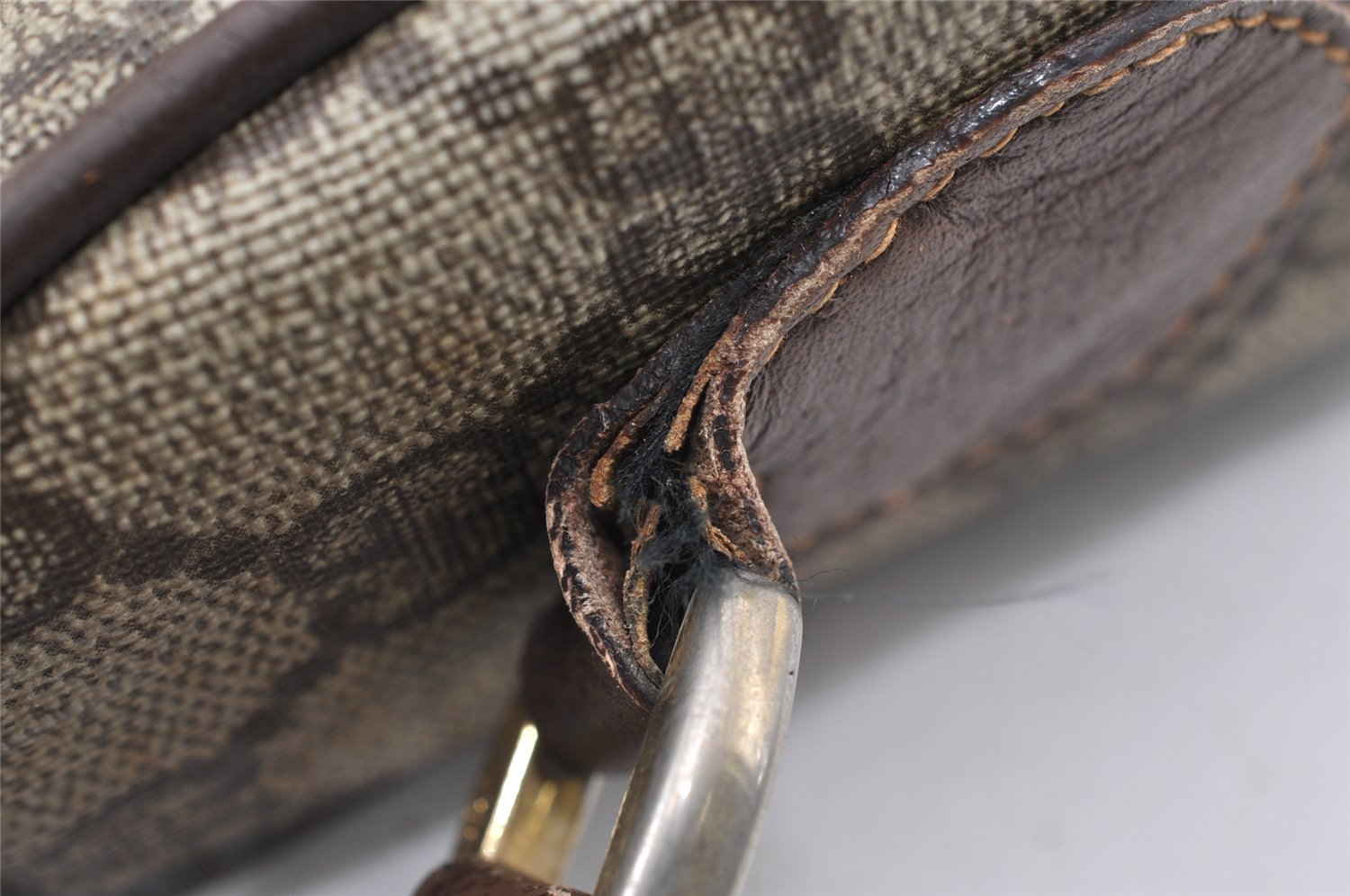Authentic GUCCI Web Sherry Line Shoulder Bag GG PVC Leather Brown Junk 1117J