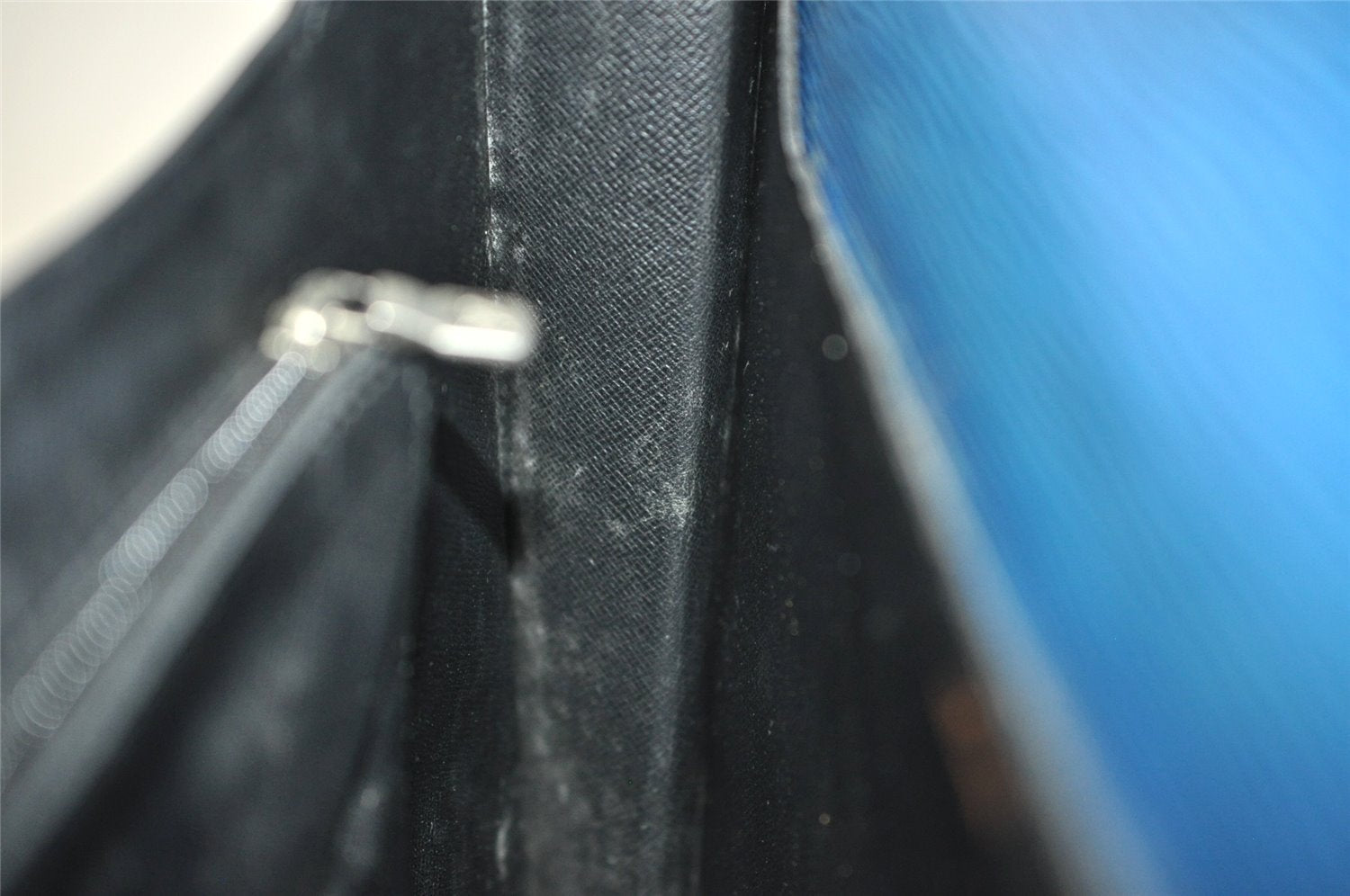 Authentic Louis Vuitton Epi Porte Documents Bandouliere SPO Briefcase Blue 1120I