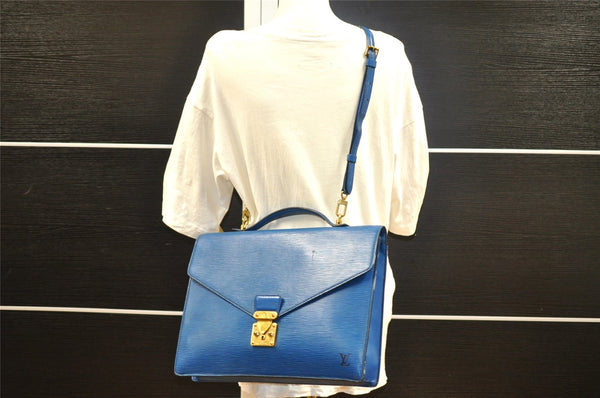 Authentic Louis Vuitton Epi Porte Documents Bandouliere SPO Briefcase Blue 1120I