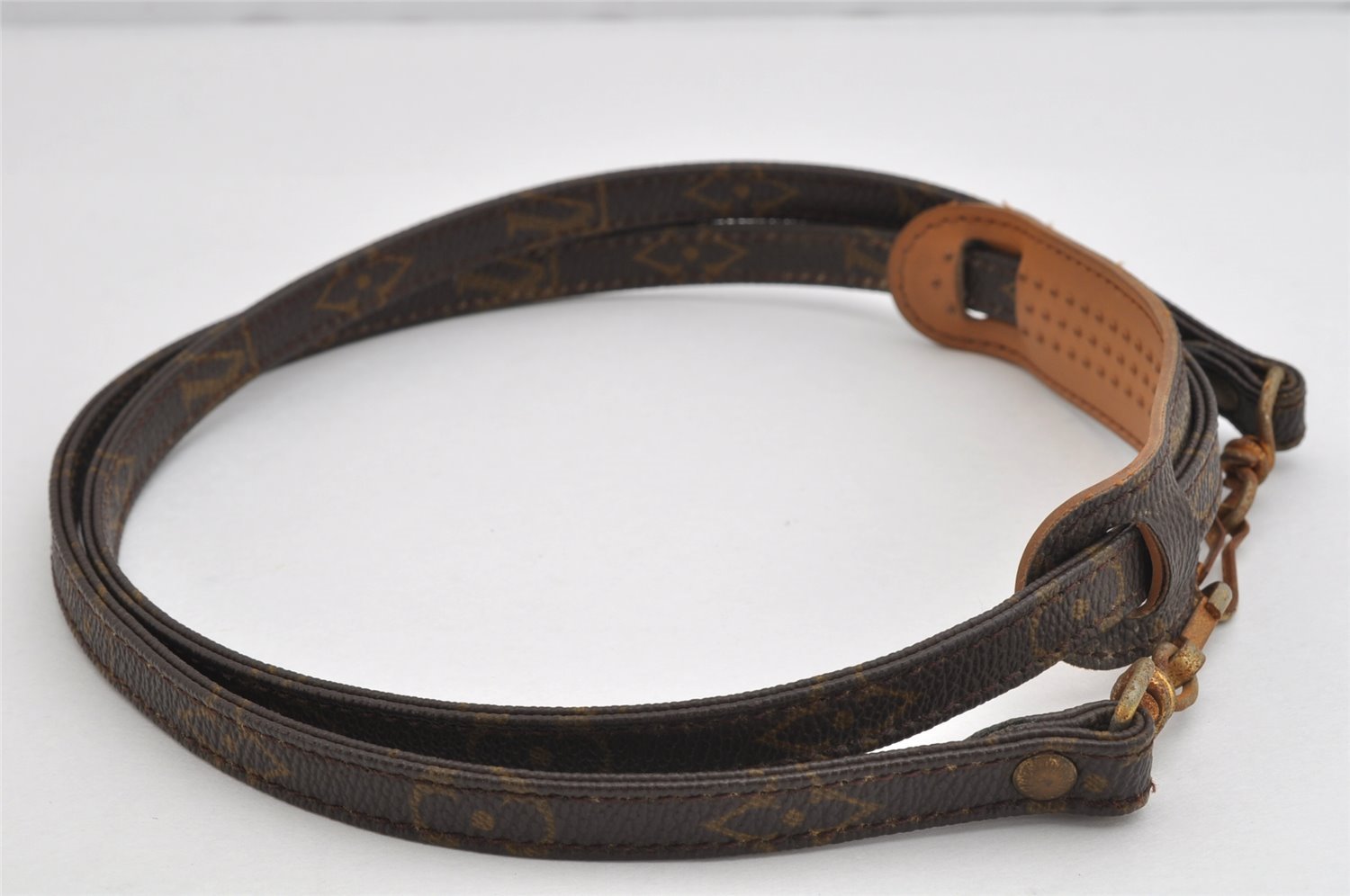 Authentic Louis Vuitton Monogram Shoulder Strap Old Model 45.1