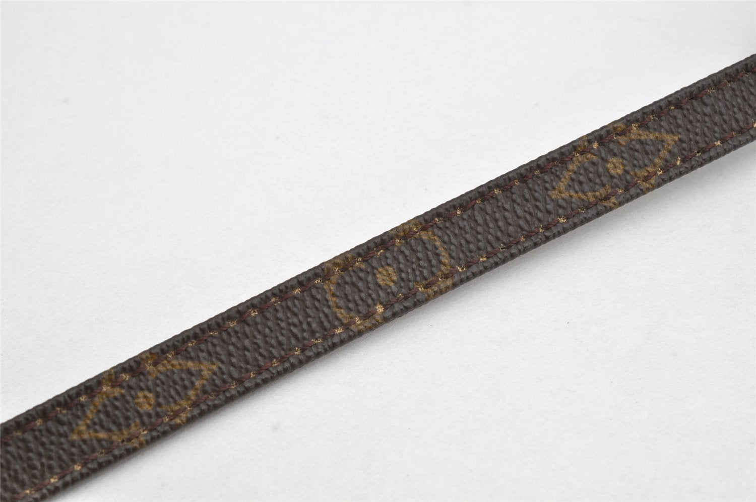 Authentic Louis Vuitton Monogram Shoulder Strap Old Model 45.1