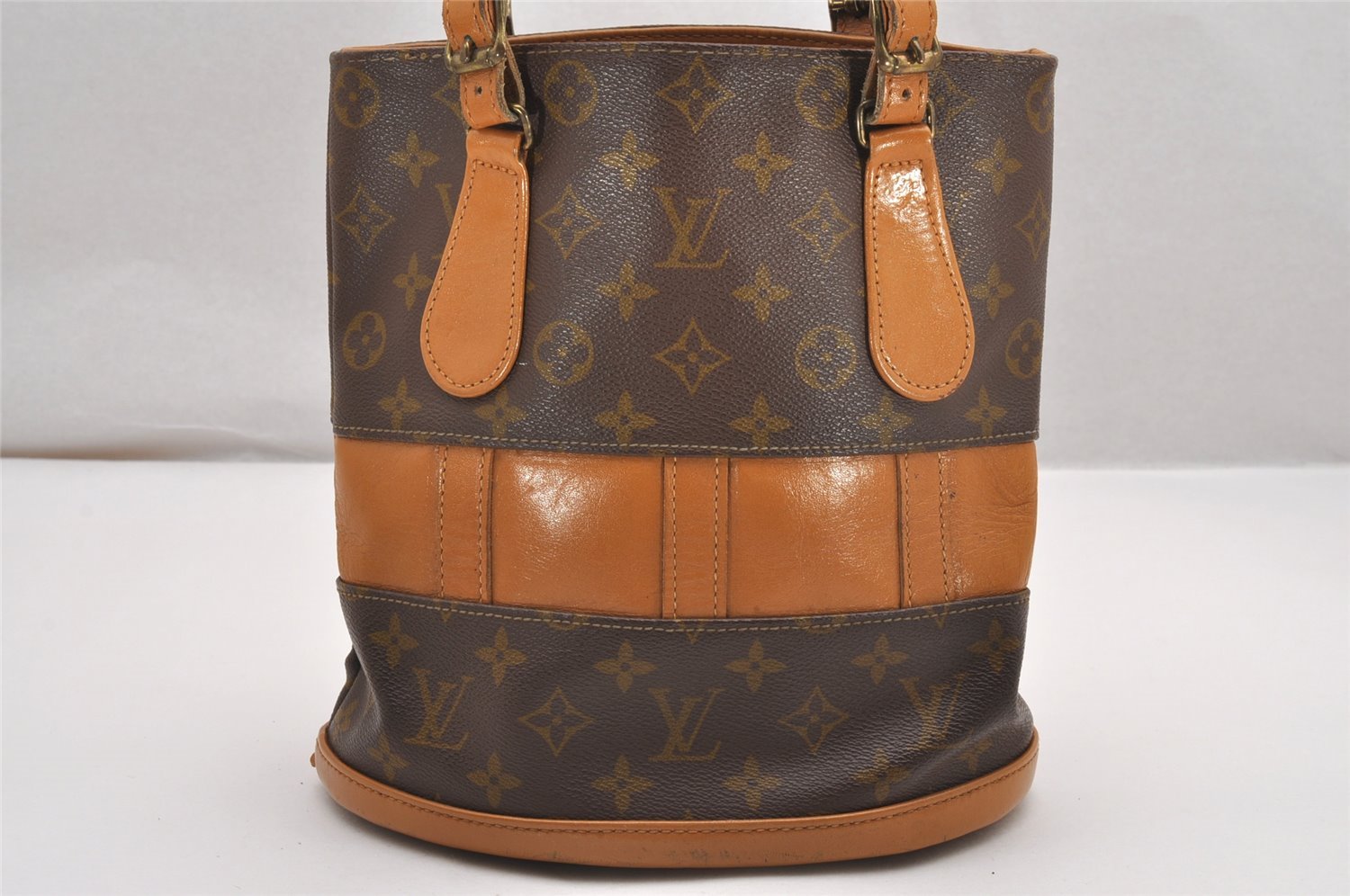 Authentic Louis Vuitton Monogram Bucket PM Shoulder Tote Bag USA Model LV 1137J