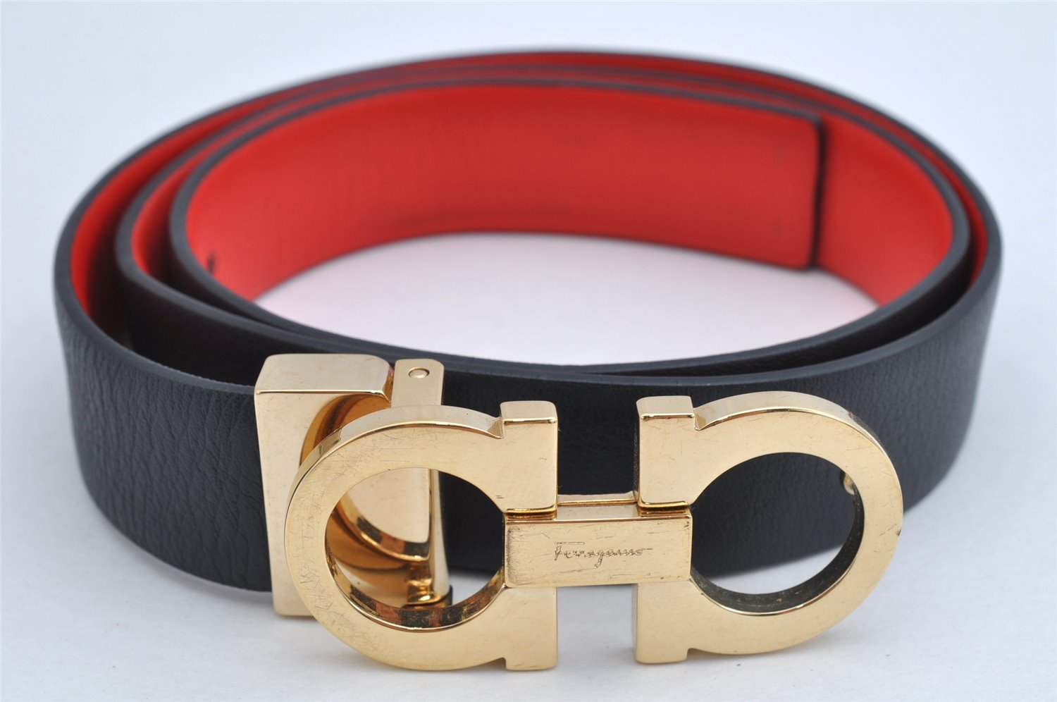 Authentic Salvatore Ferragamo Gancini Belt Leather 27.8-29.7