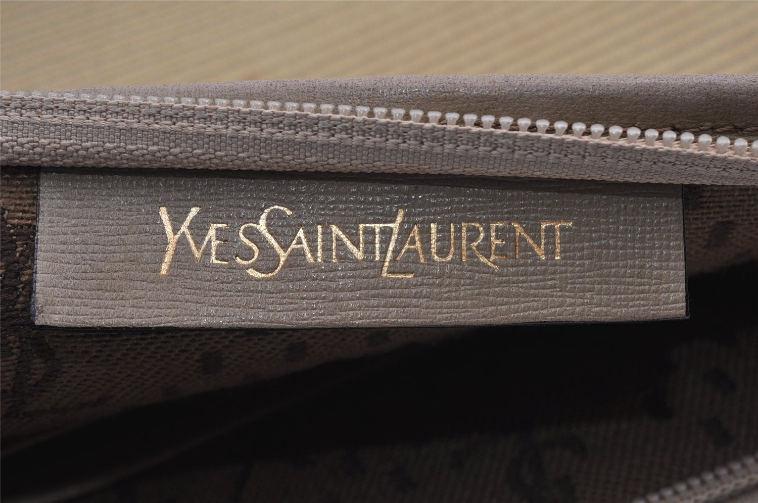 Authentic YVES SAINT LAURENT Clutch Hand Bag Purse PVC Leather Beige 1148K