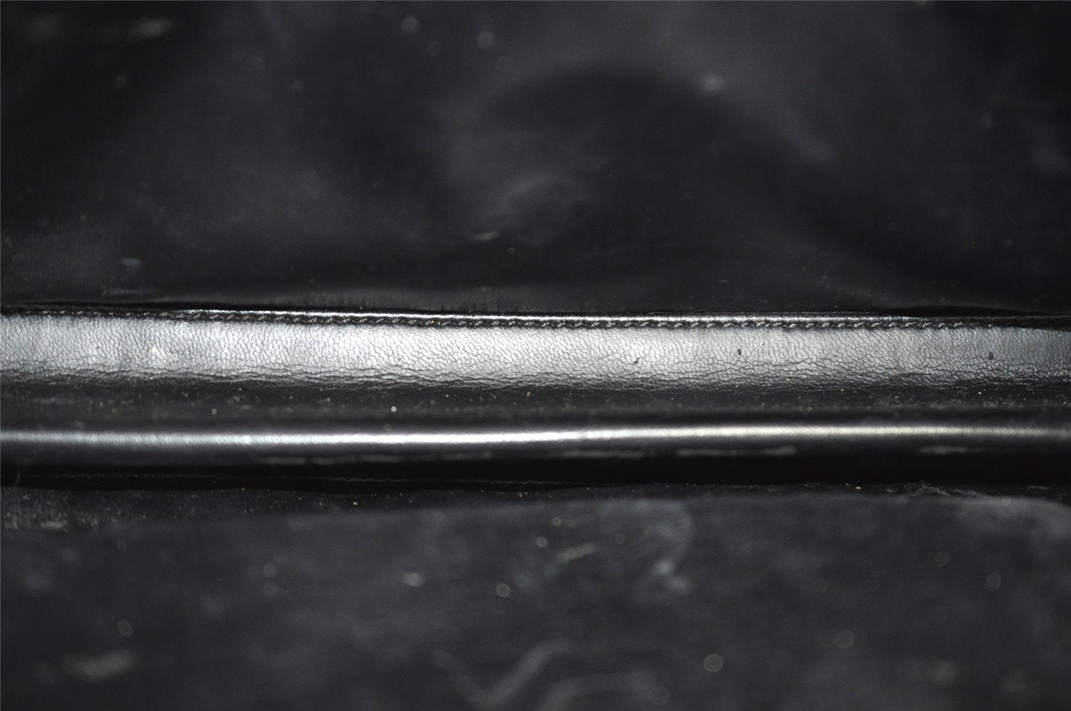 Authentic GUCCI Vintage Shoulder Hand Bag Purse Enamel 0013033 Black 1154K