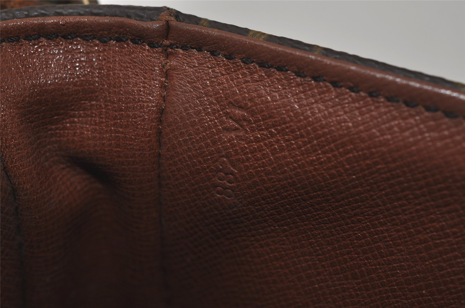 Authentic Louis Vuitton Monogram Chantilly PM Shoulder Cross Bag M51234 LV 1167I