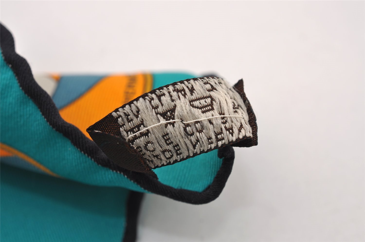 Authentic HERMES Carre 65 Scarf 