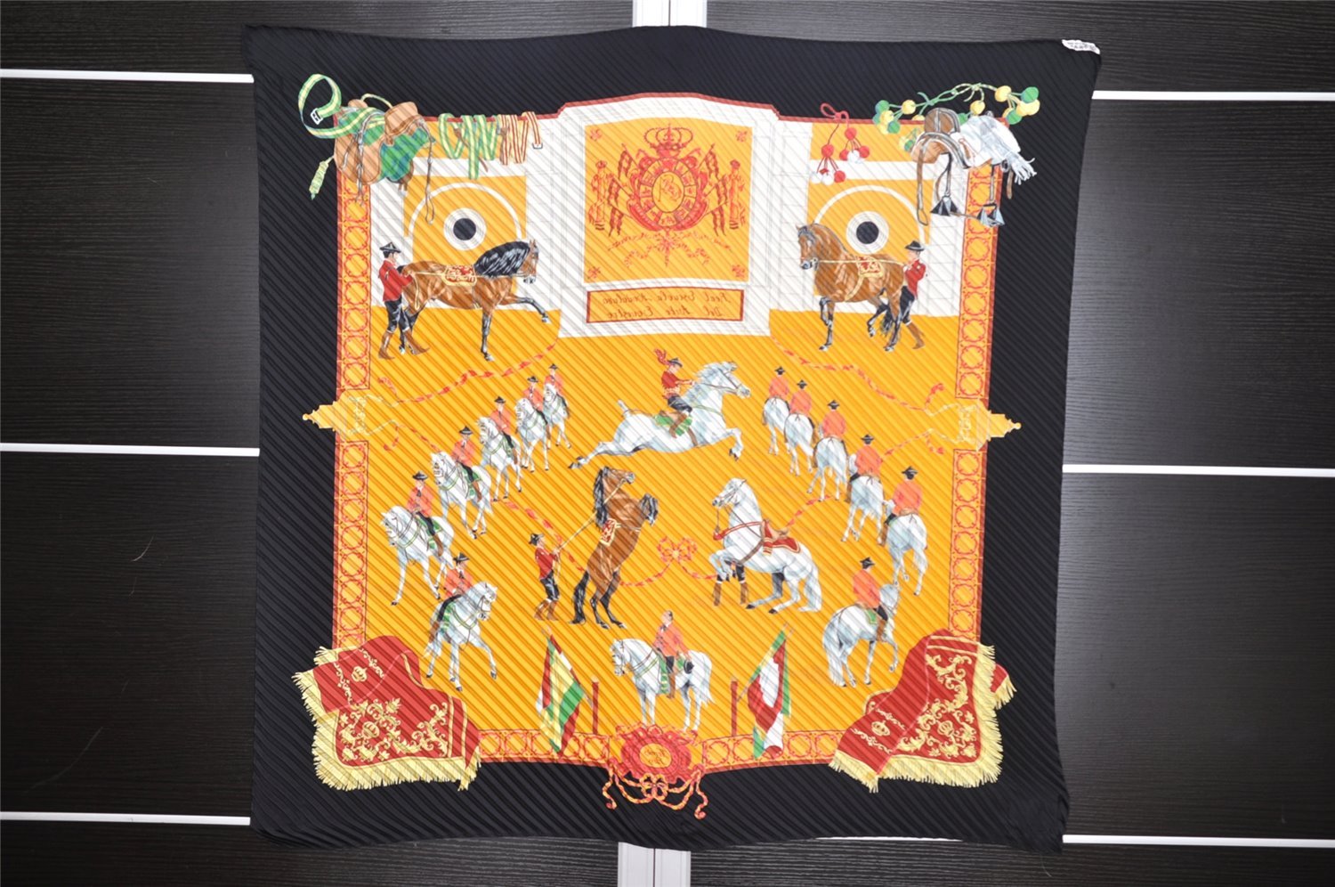 Authentic HERMES Pleats Scarf 